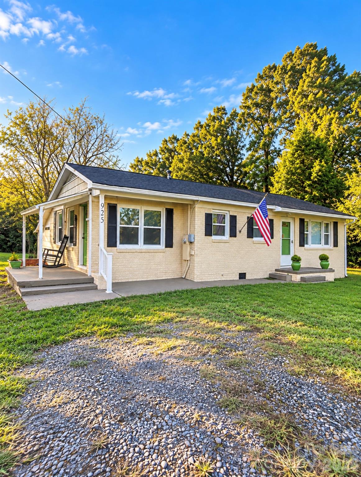 925 Oak Grove Road