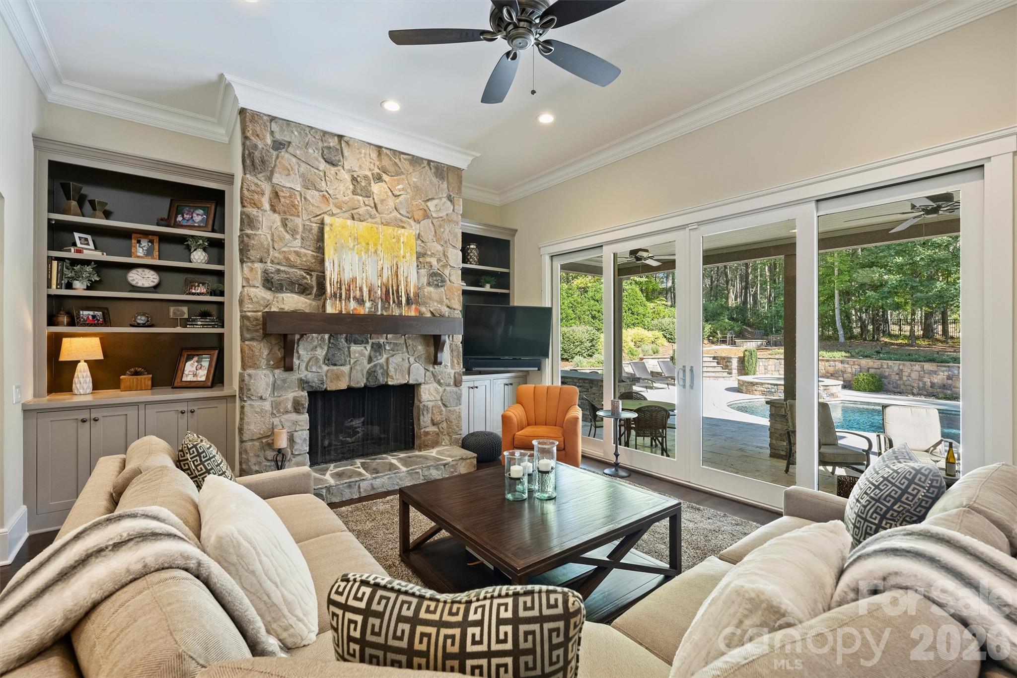 Family Room - 134 Wellfleet Lane, Mooresville