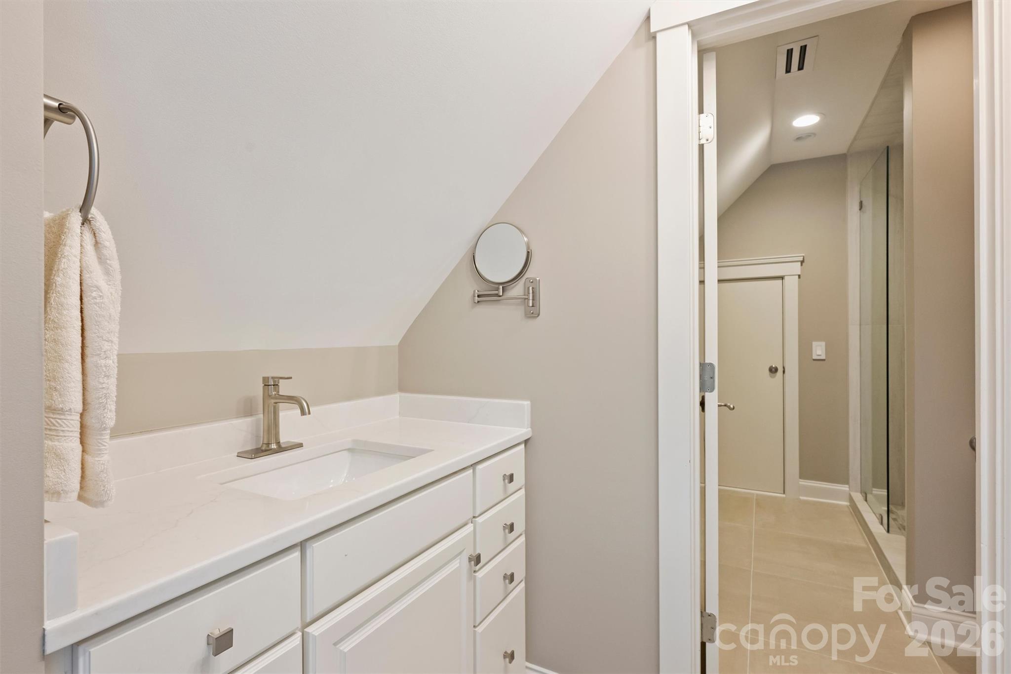 En-Suite Bedroom #3 - 134 Wellfleet Lane, Mooresville