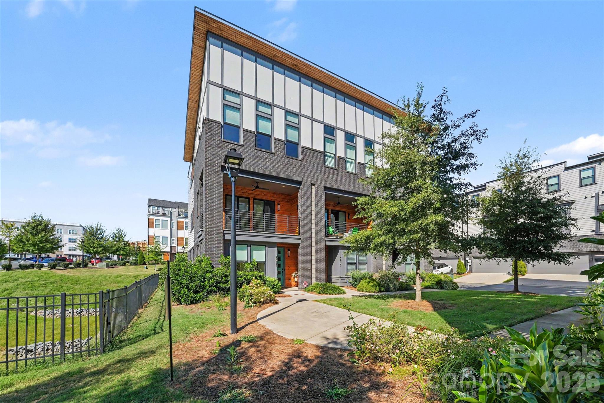 Townhouse at 2531 Irwin Stream Road, Charlotte, photo 3 of 48