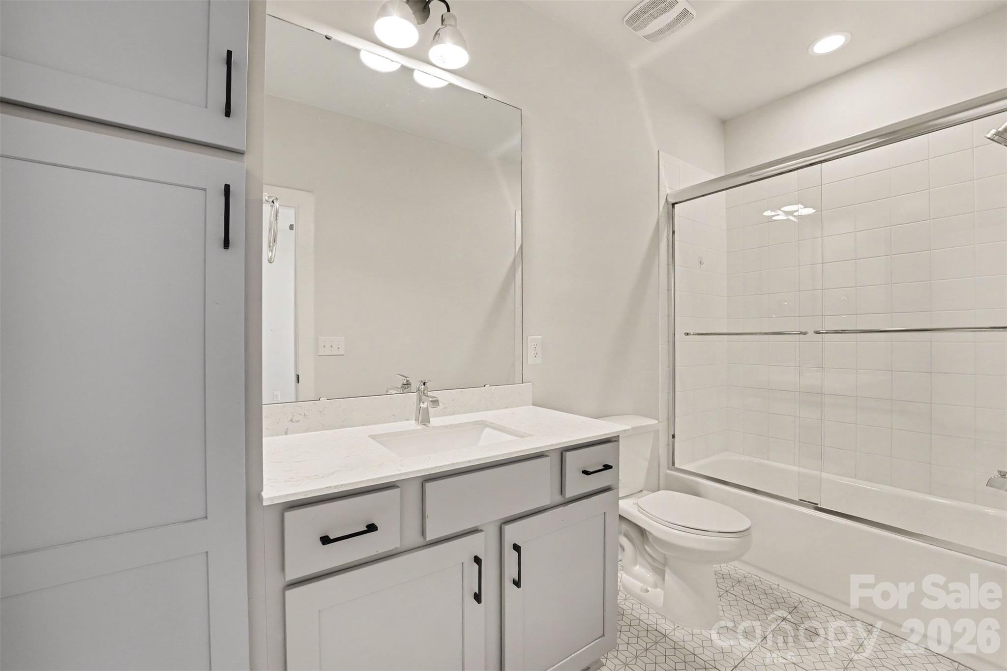 2nd Bedroom- 3rd Floor Bathroom - 2531 Irwin Stream Road, Charlotte