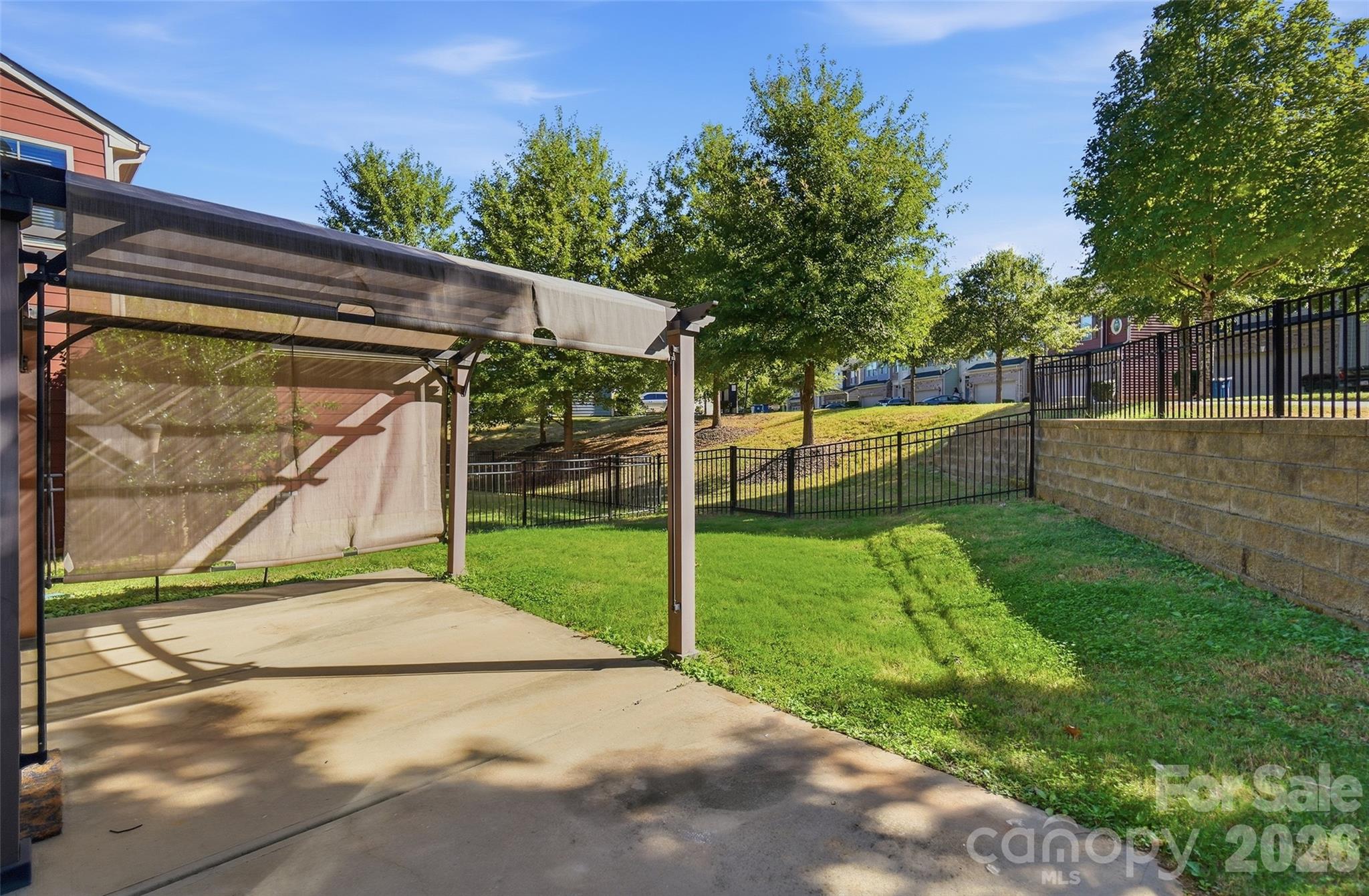 Single Family Residence at 1823 Fleetwood Drive, Charlotte, photo 47 of 48