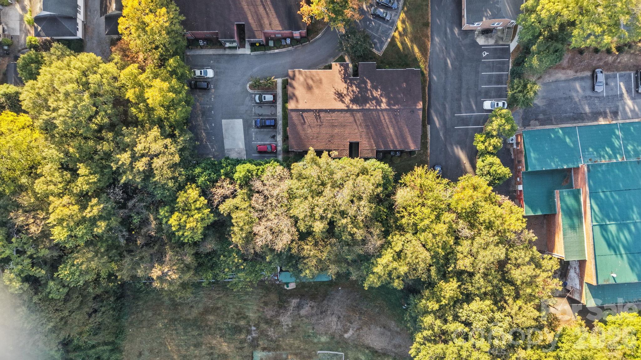 Condominium at 47 Edgewood Avenue, Concord, photo 32 of 38