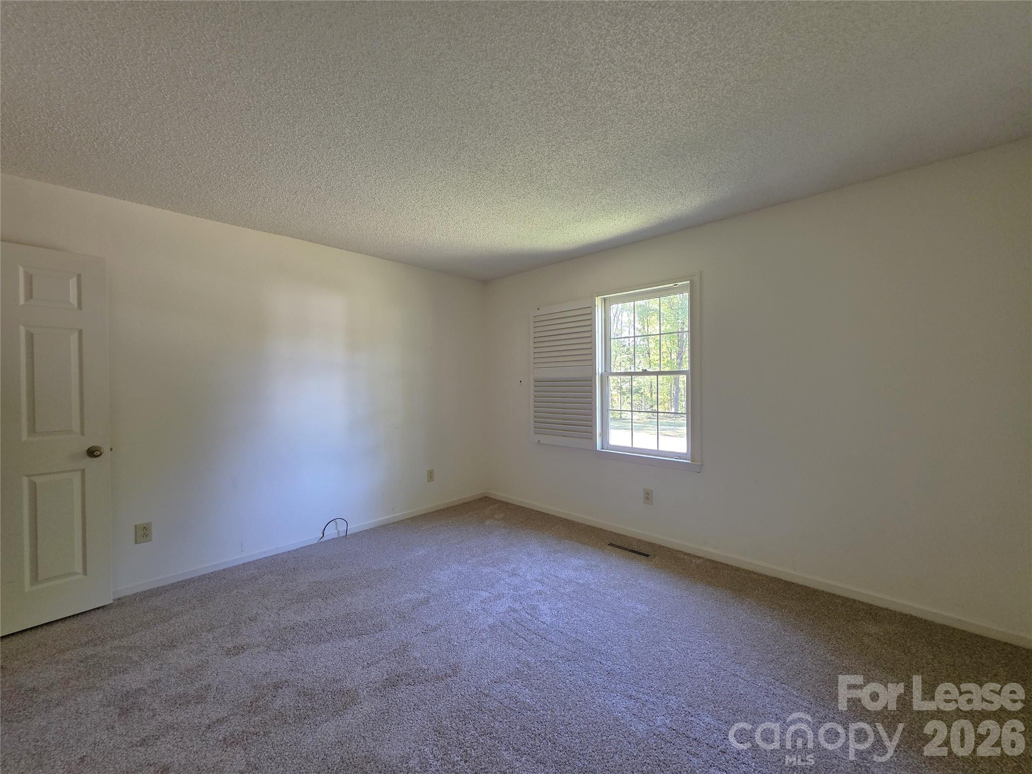 Townhouse at 628 Breckenridge Road, Kannapolis, photo 12 of 24