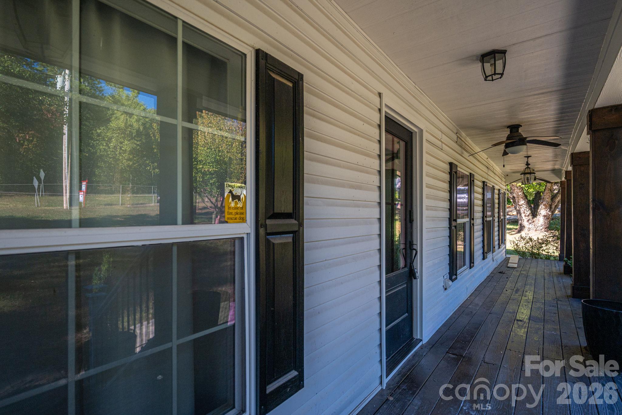 Single Family Residence at 417 Pinnacle Road, Kings Mountain, photo 14 of 43