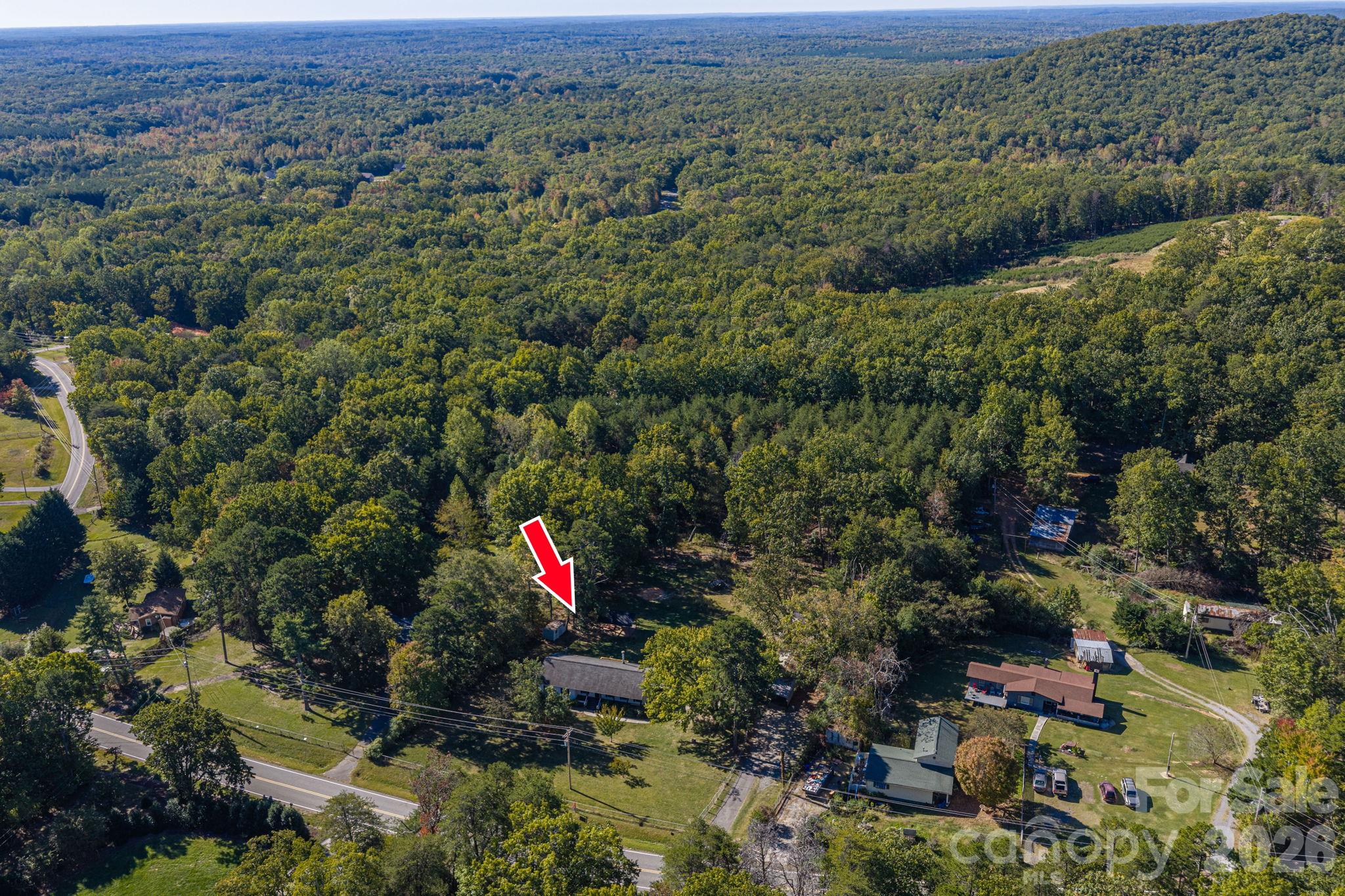 Single Family Residence at 417 Pinnacle Road, Kings Mountain, photo 20 of 43