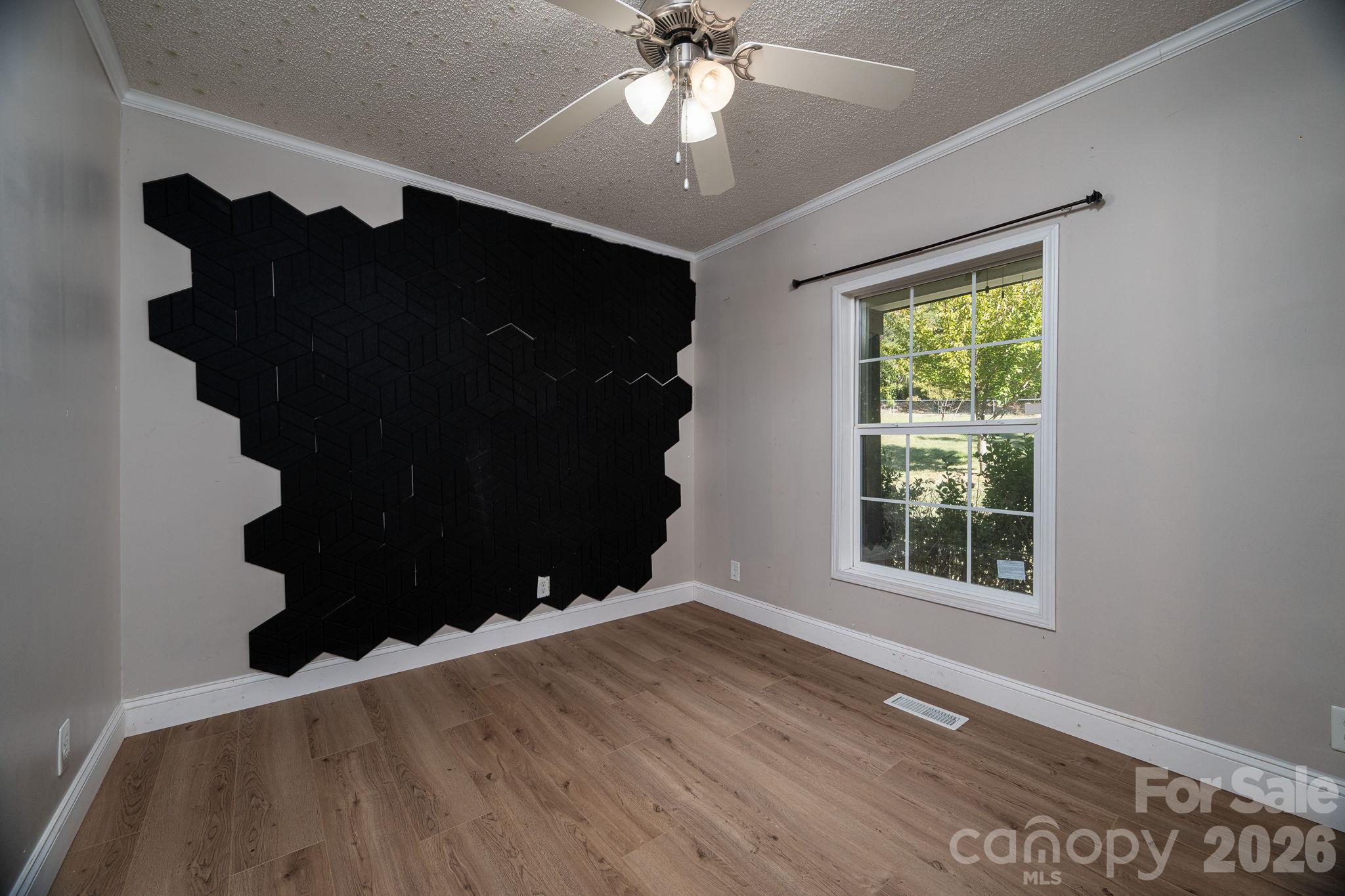 Single Family Residence at 417 Pinnacle Road, Kings Mountain, photo 38 of 43
