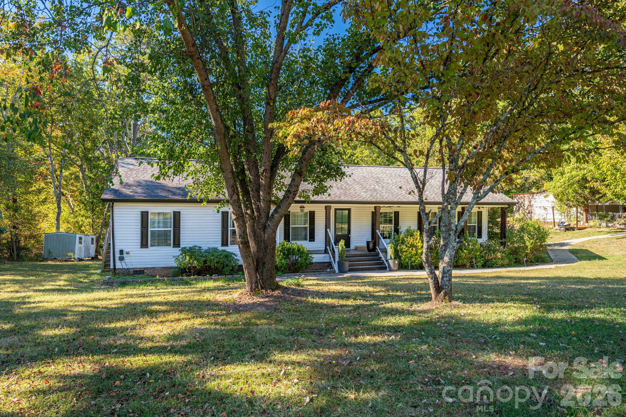 Single Family Residence at 417 Pinnacle Road, Kings Mountain, photo 39 of 43