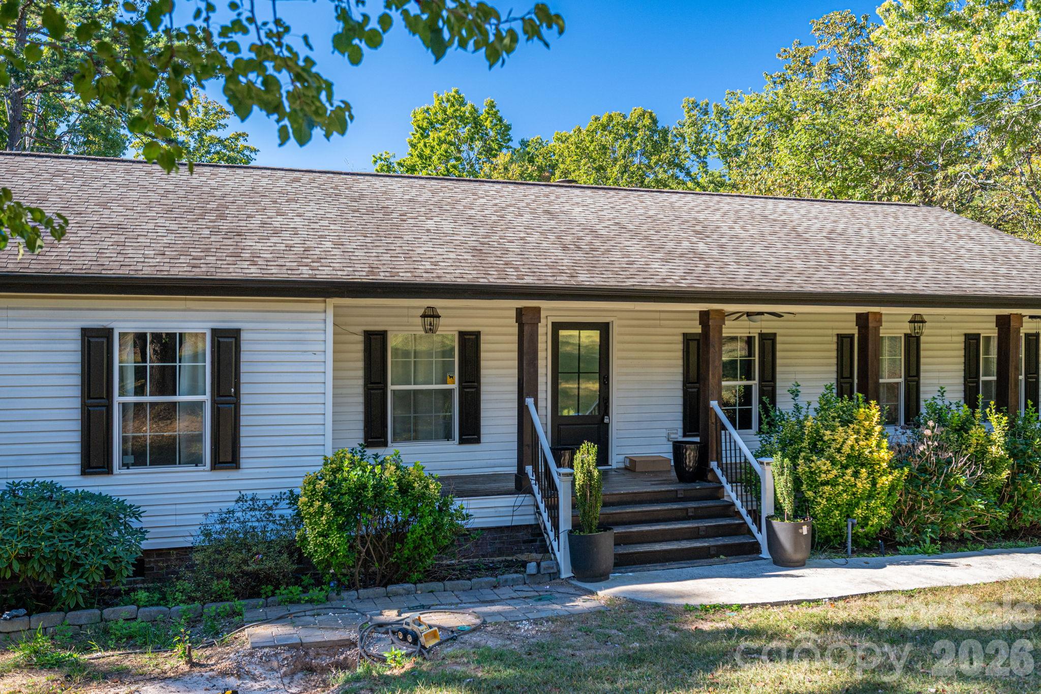 Single Family Residence at 417 Pinnacle Road, Kings Mountain, photo 40 of 43