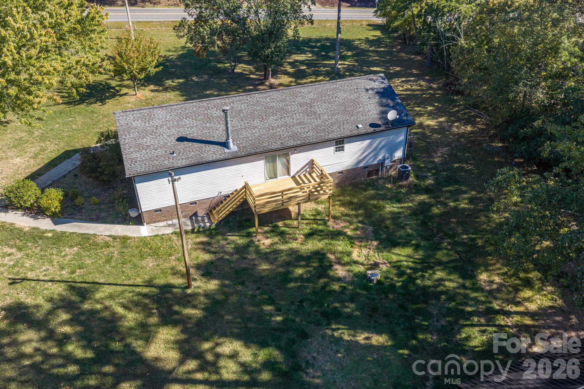 Single Family Residence at 417 Pinnacle Road, Kings Mountain, photo 41 of 43