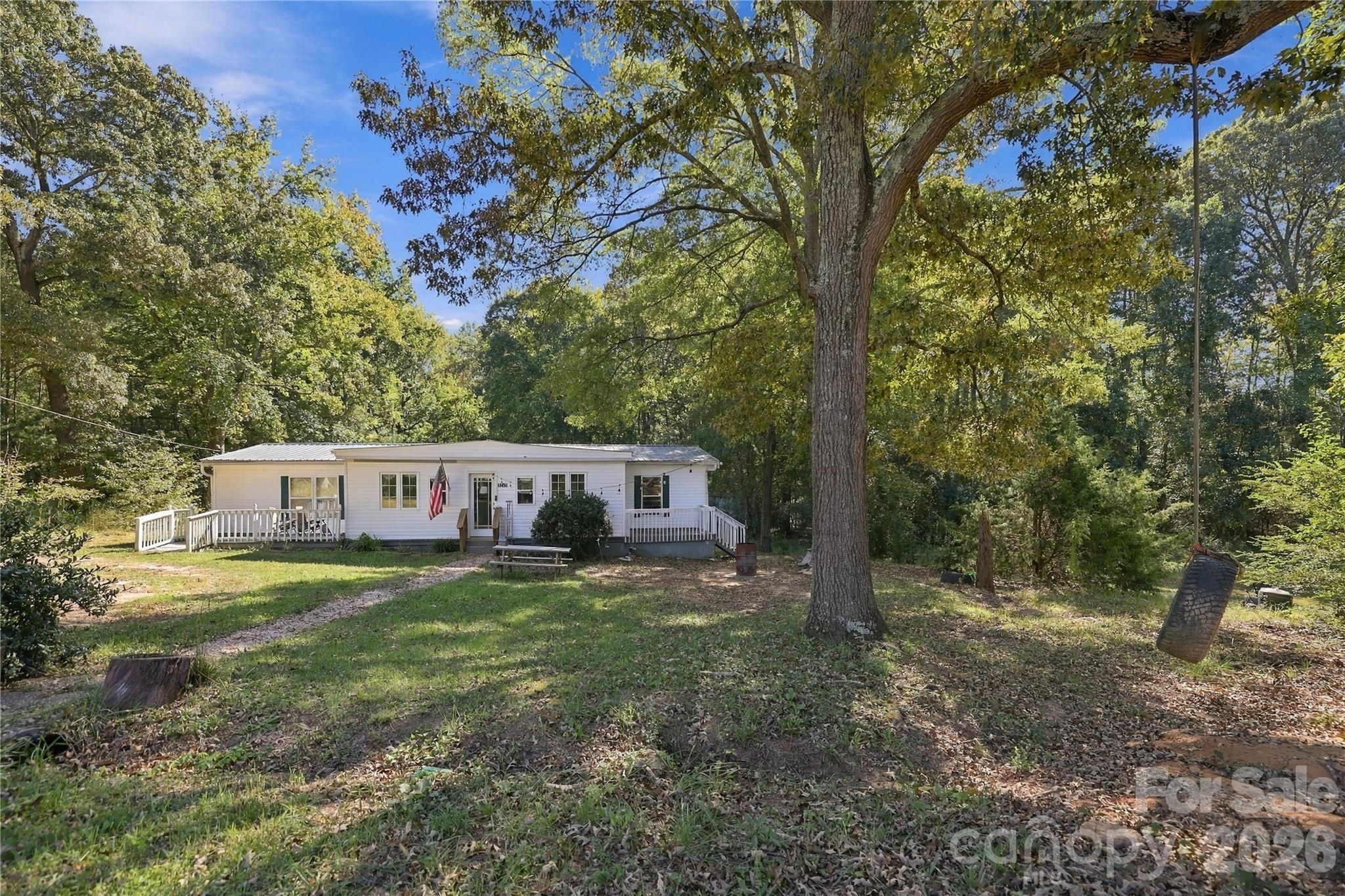 Single Family Residence at 3247 Charlotte Highway, York, photo 2 of 45