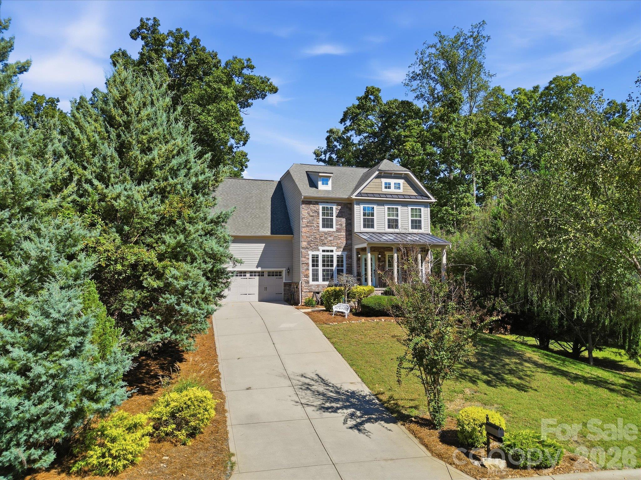 Single Family Residence at 446 Leaf Arbor Court, Lake Wylie, photo 2 of 48