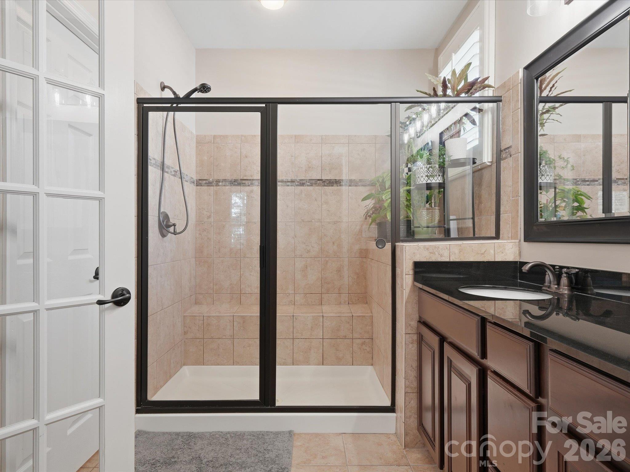 Single Family Residence at 446 Leaf Arbor Court, Lake Wylie, photo 21 of 48