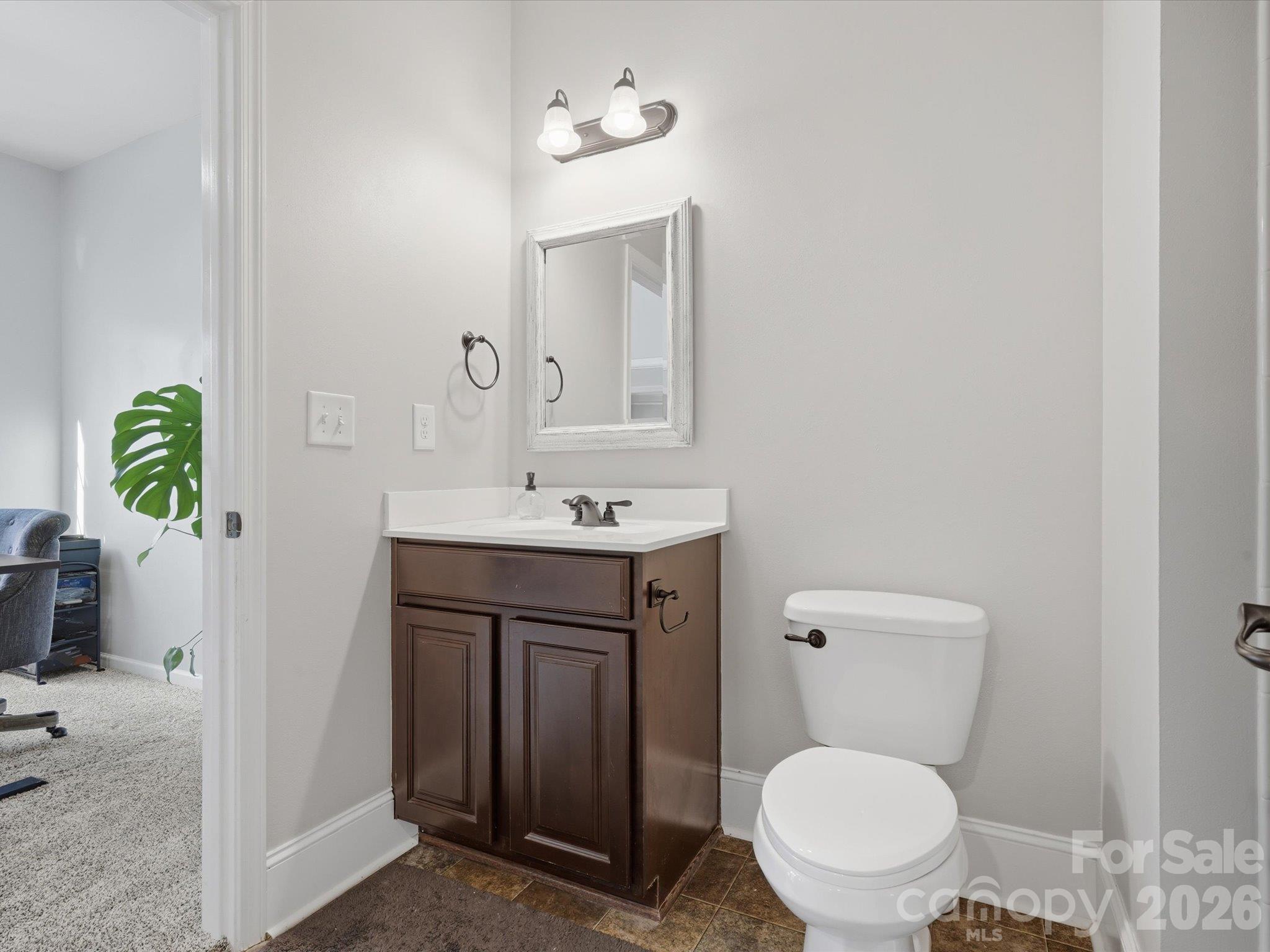 Single Family Residence at 446 Leaf Arbor Court, Lake Wylie, photo 23 of 48