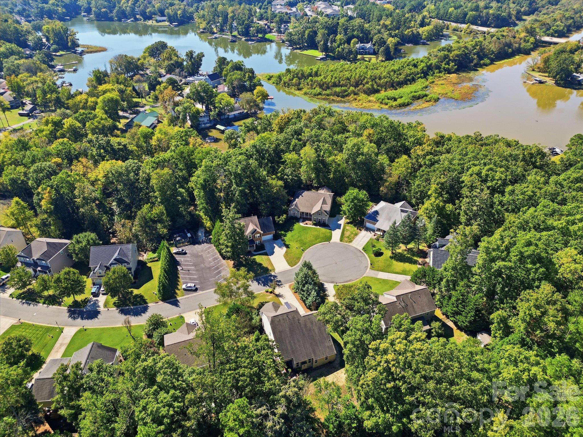 Single Family Residence at 446 Leaf Arbor Court, Lake Wylie, photo 47 of 48