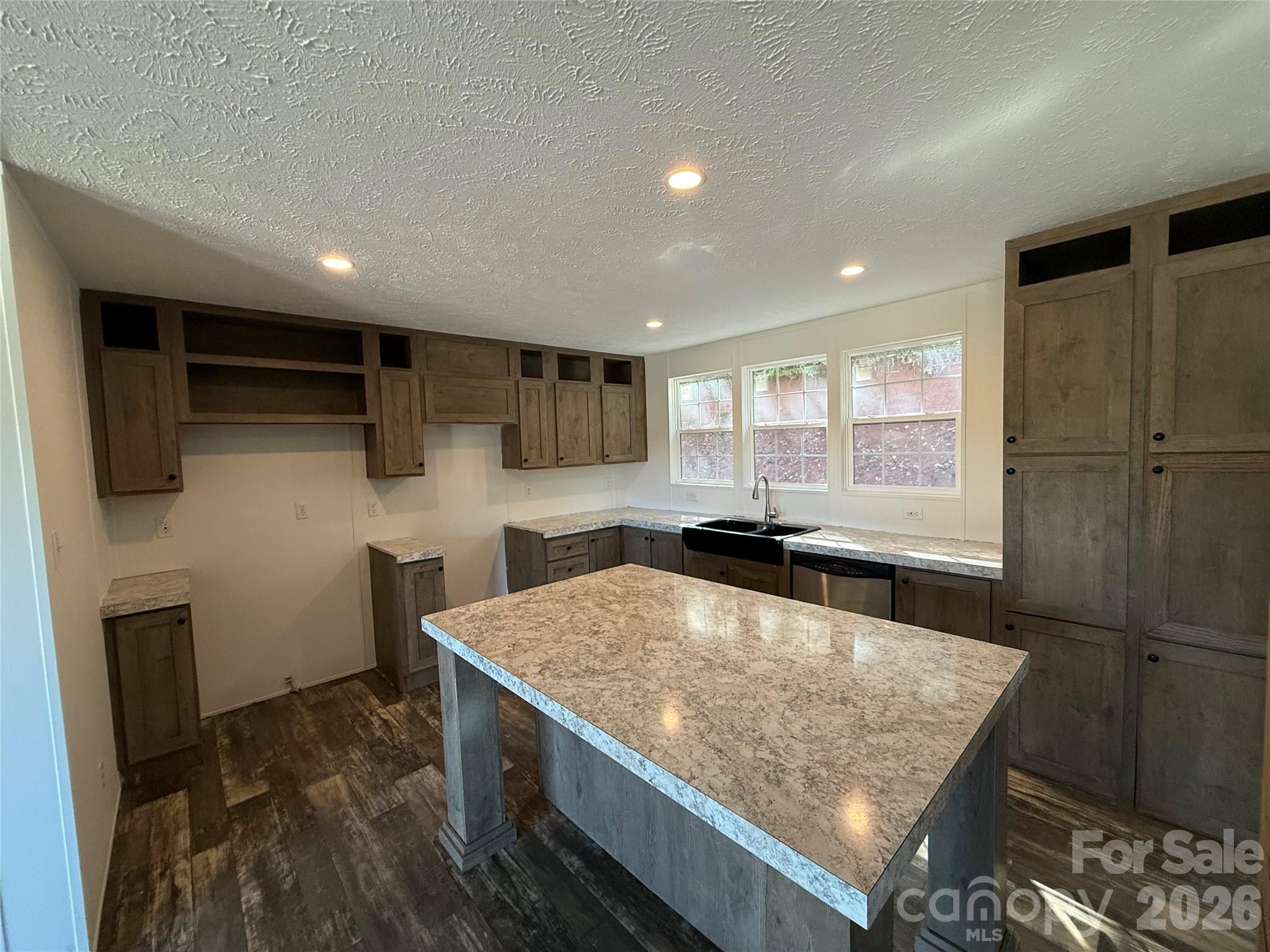 Kitchen - 574 Hodges Creek Drive, Old Fort