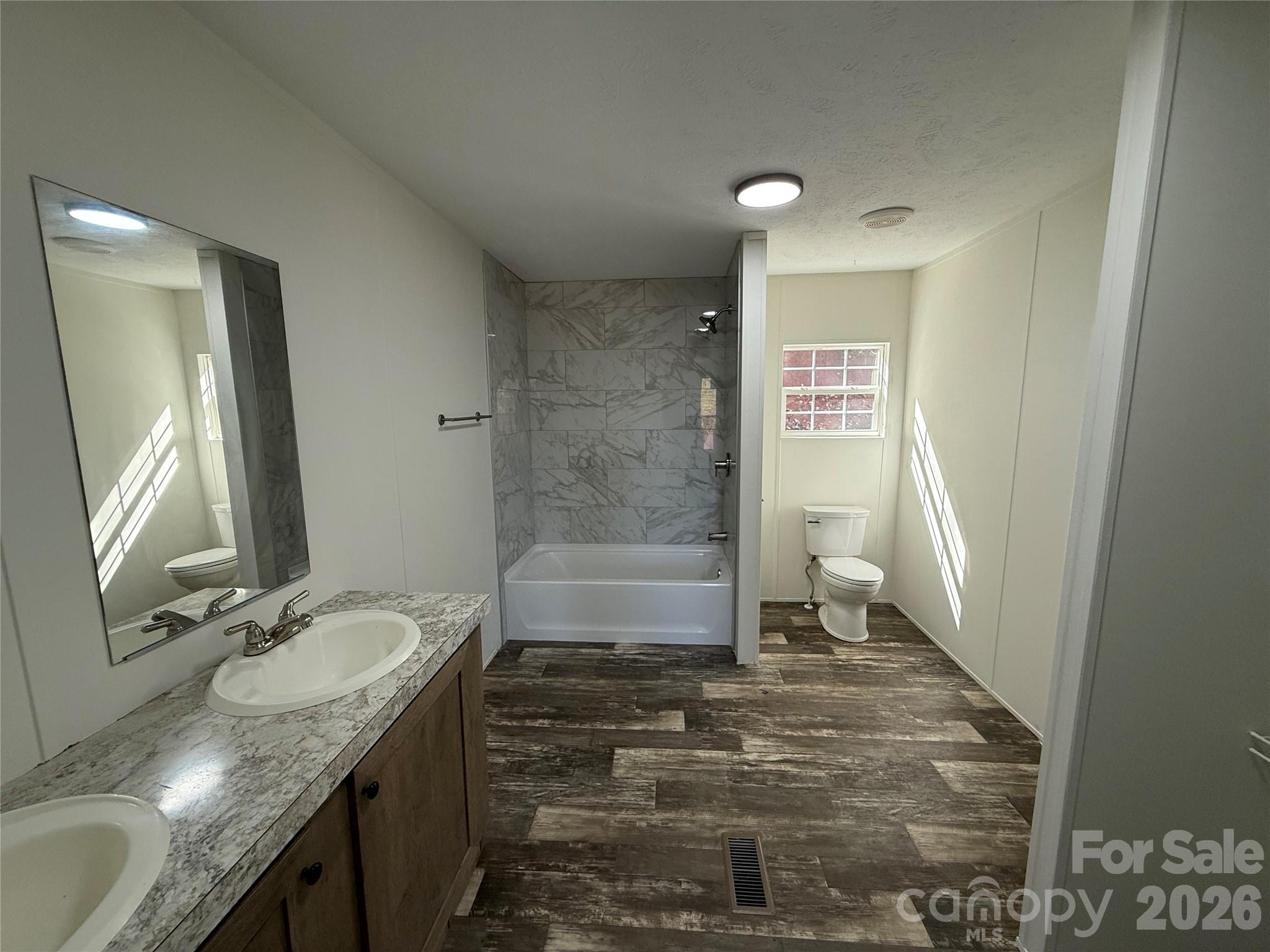 Primary Bath - 574 Hodges Creek Drive, Old Fort