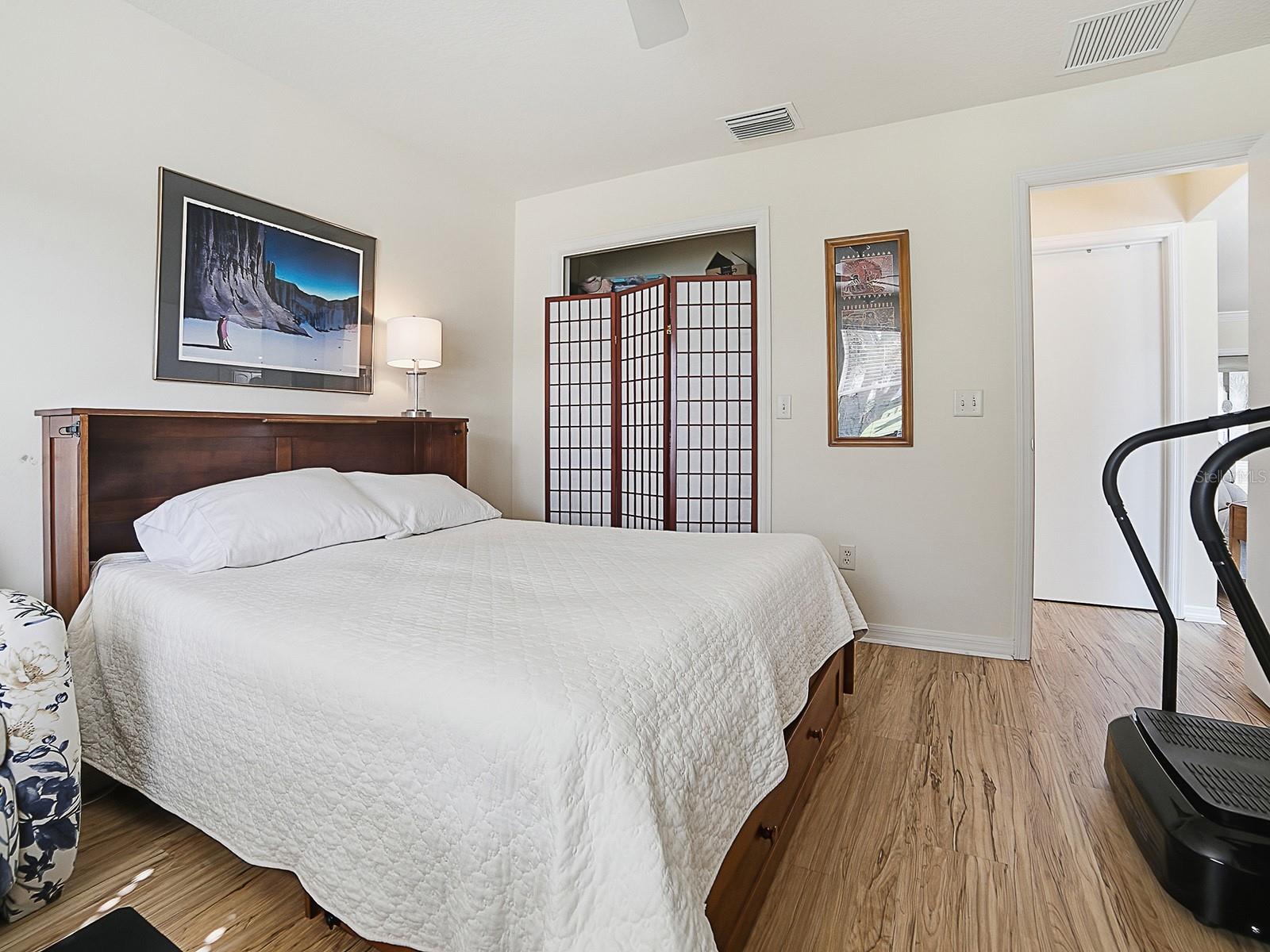 Single Family Residence at 299 MERCER WAY, THE VILLAGES, photo 15 of 22