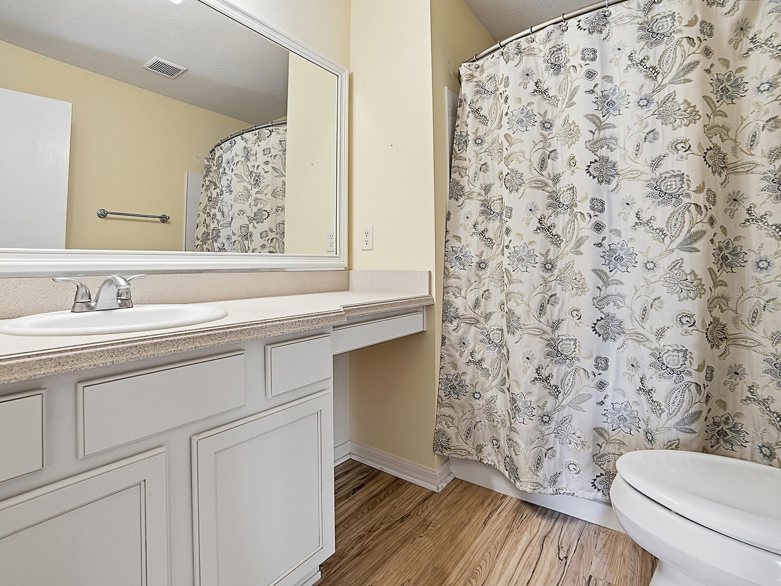 Single Family Residence at 299 MERCER WAY, THE VILLAGES, photo 16 of 22