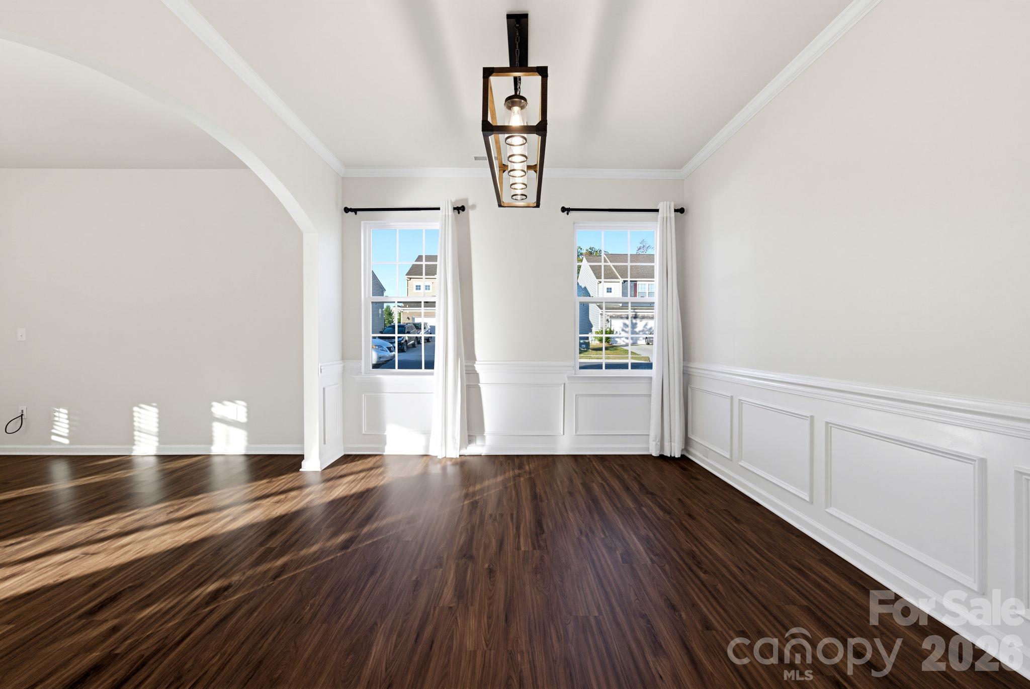 Single Family Residence at 13529 Napoleon Drive, Charlotte, photo 8 of 49