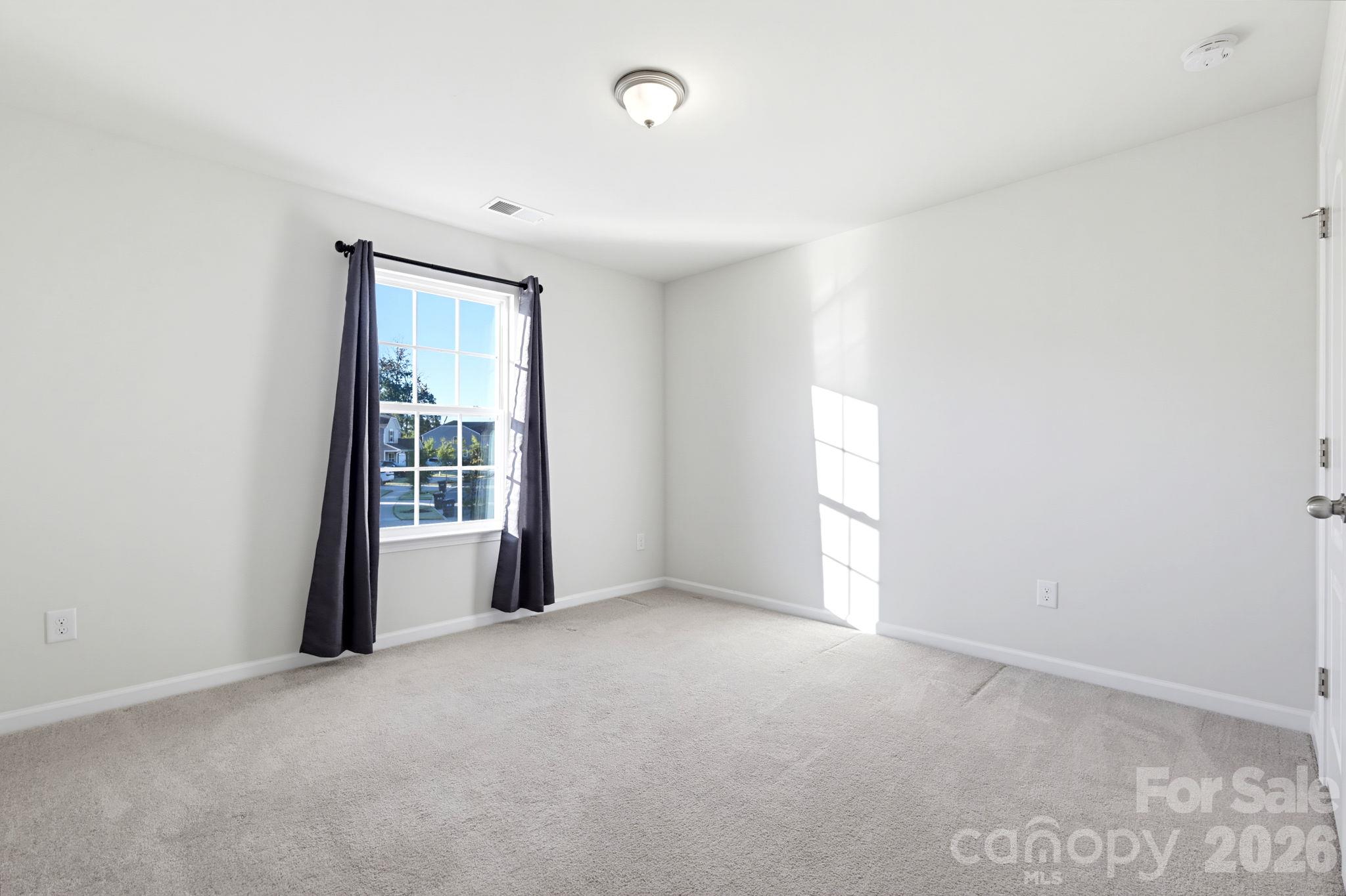 ROOM 3 - 13529 Napoleon Drive, Charlotte