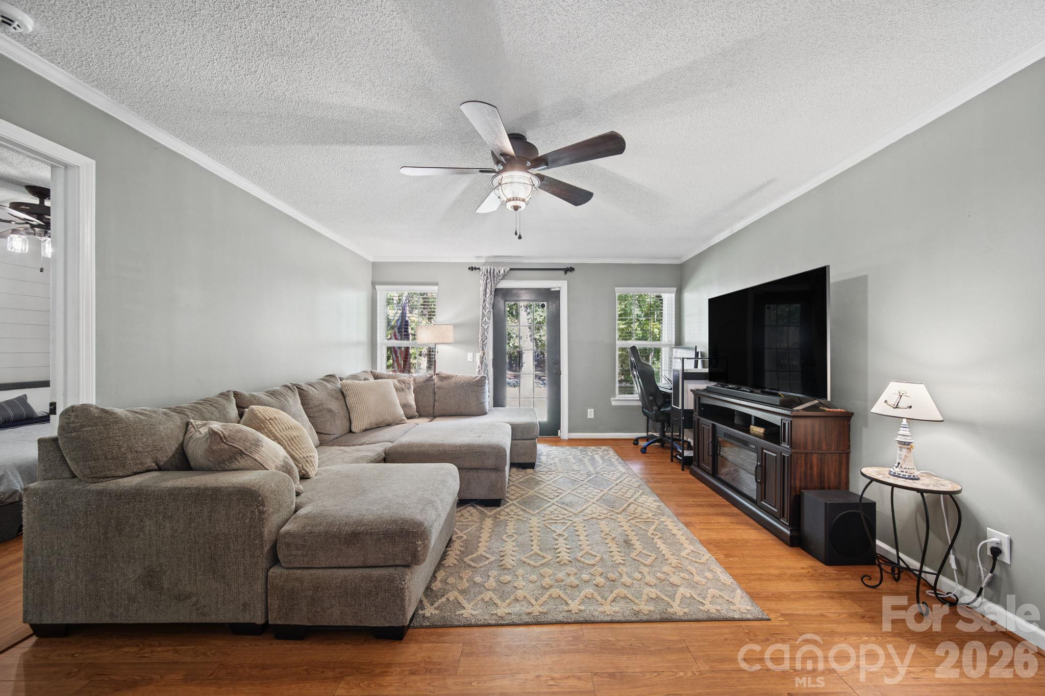 Single Family Residence at 124 Waderich Lane, Mooresville, photo 11 of 33