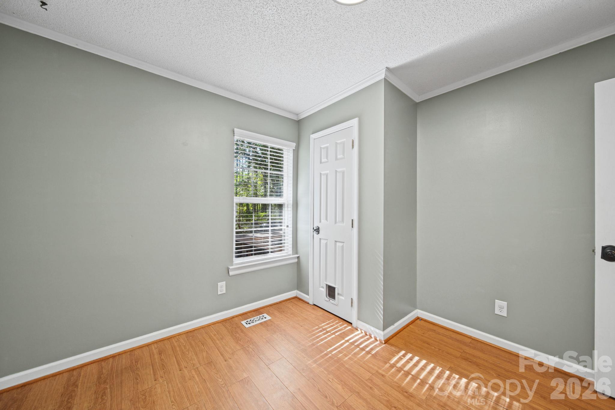 Single Family Residence at 124 Waderich Lane, Mooresville, photo 22 of 33