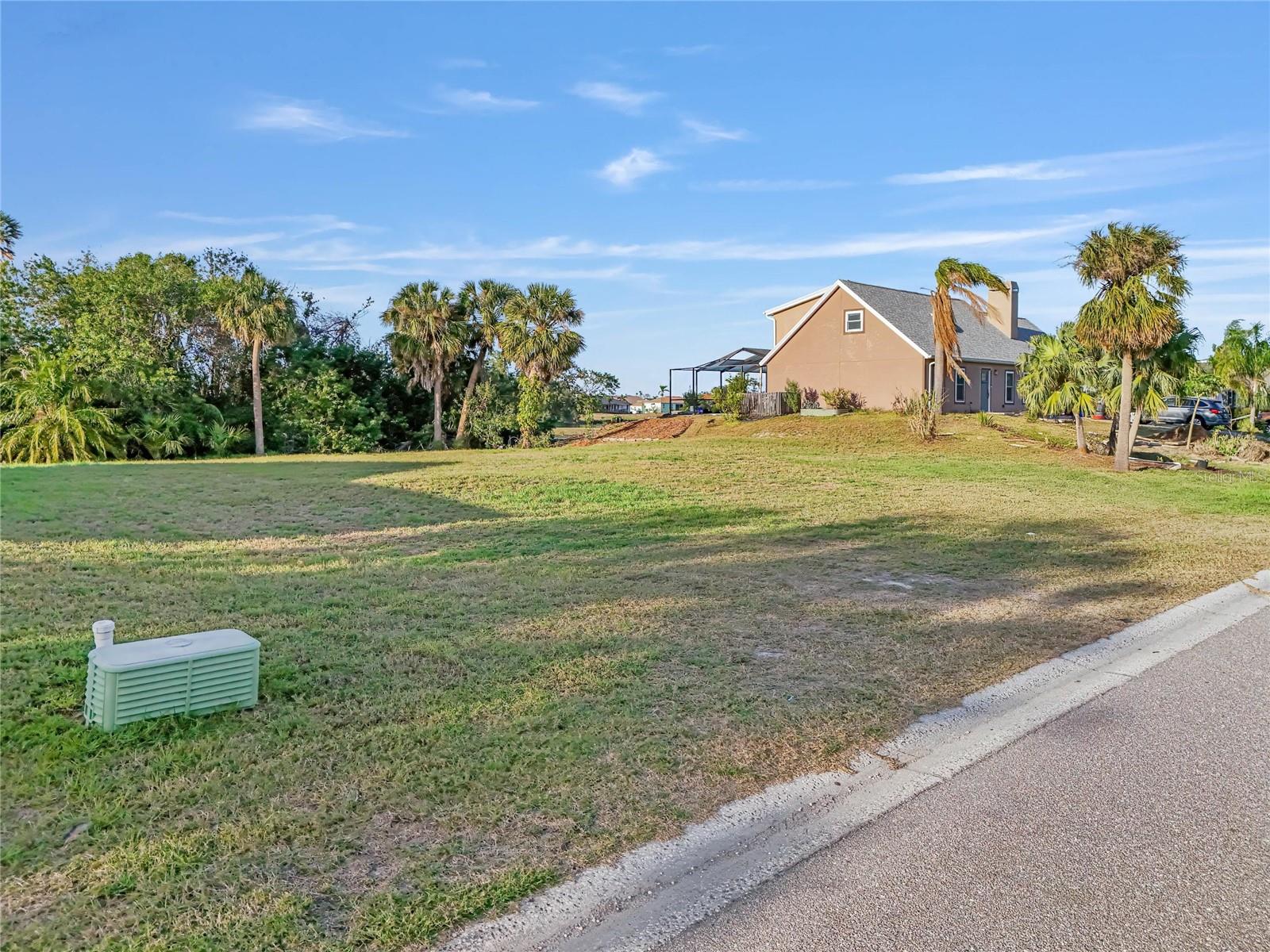 Land at 901 EAGLE LN, APOLLO BEACH, photo 4 of 6