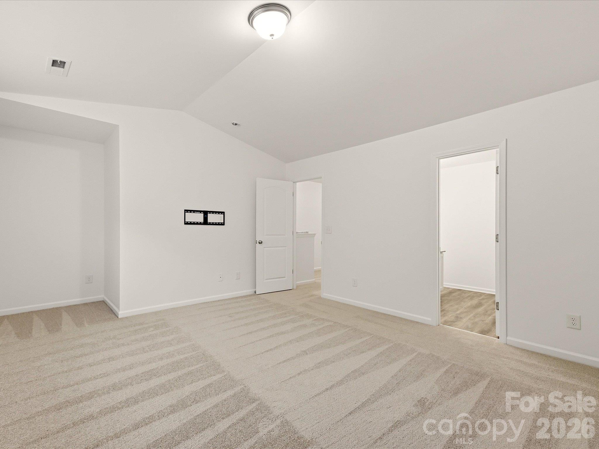 Townhouse at 1470 Cypress Loop, Newton, photo 16 of 26