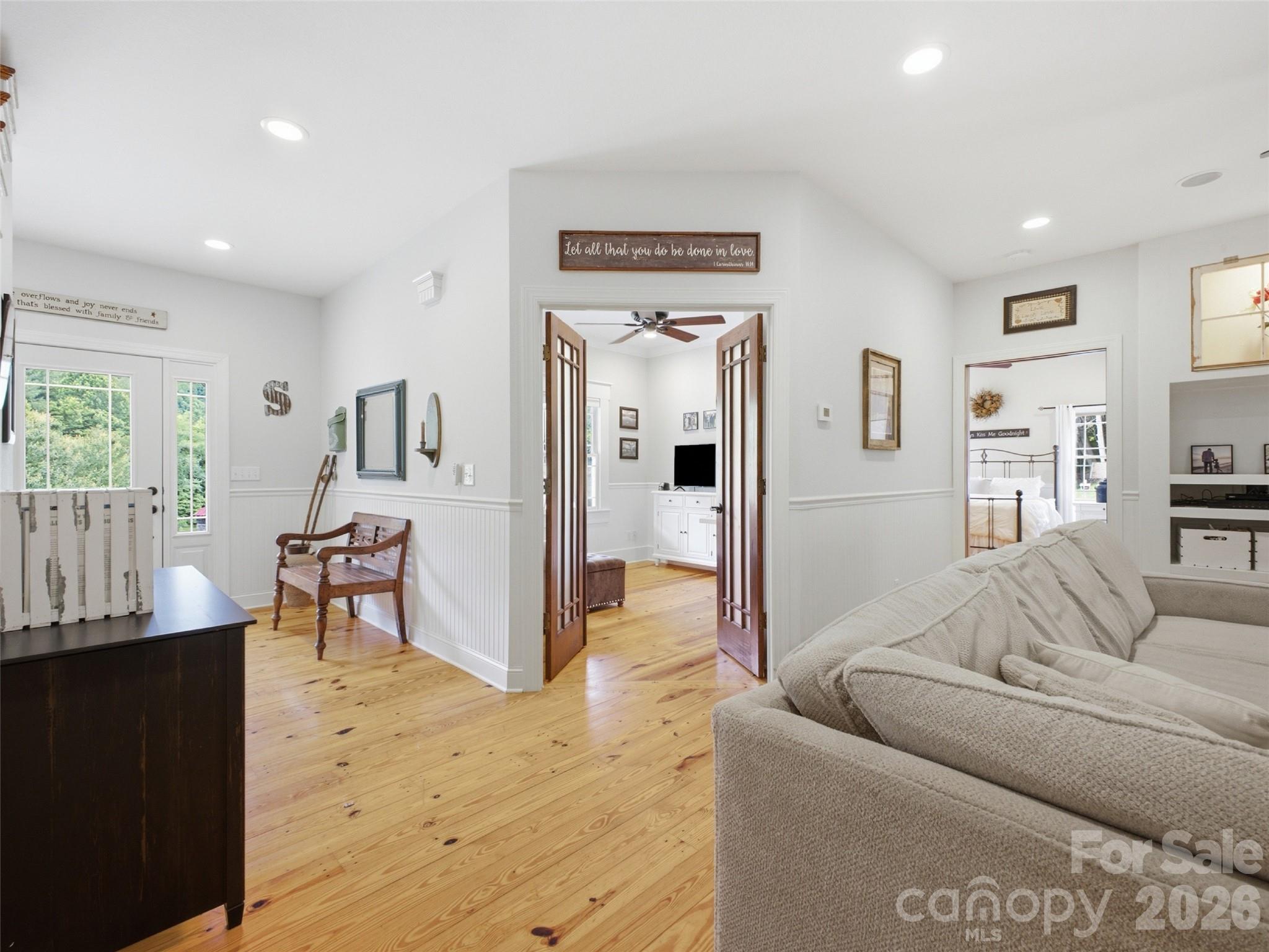 Single Family Residence at 227 Black Bear Cove, Clyde, photo 4 of 47