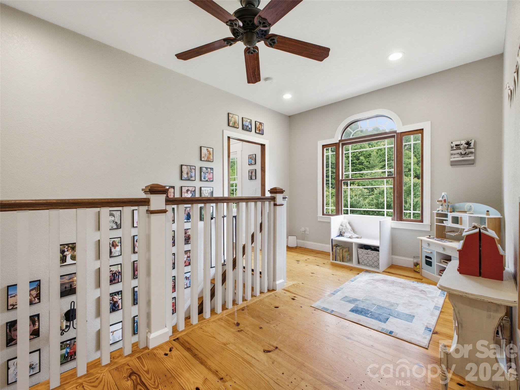 Single Family Residence at 227 Black Bear Cove, Clyde, photo 23 of 47