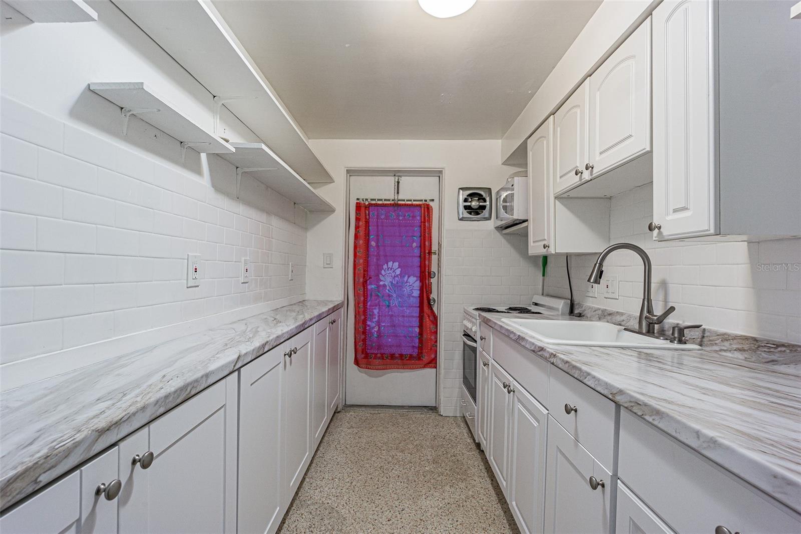 Condominium at 1834 SHORE DR S #4, SOUTH PASADENA, photo 15 of 35