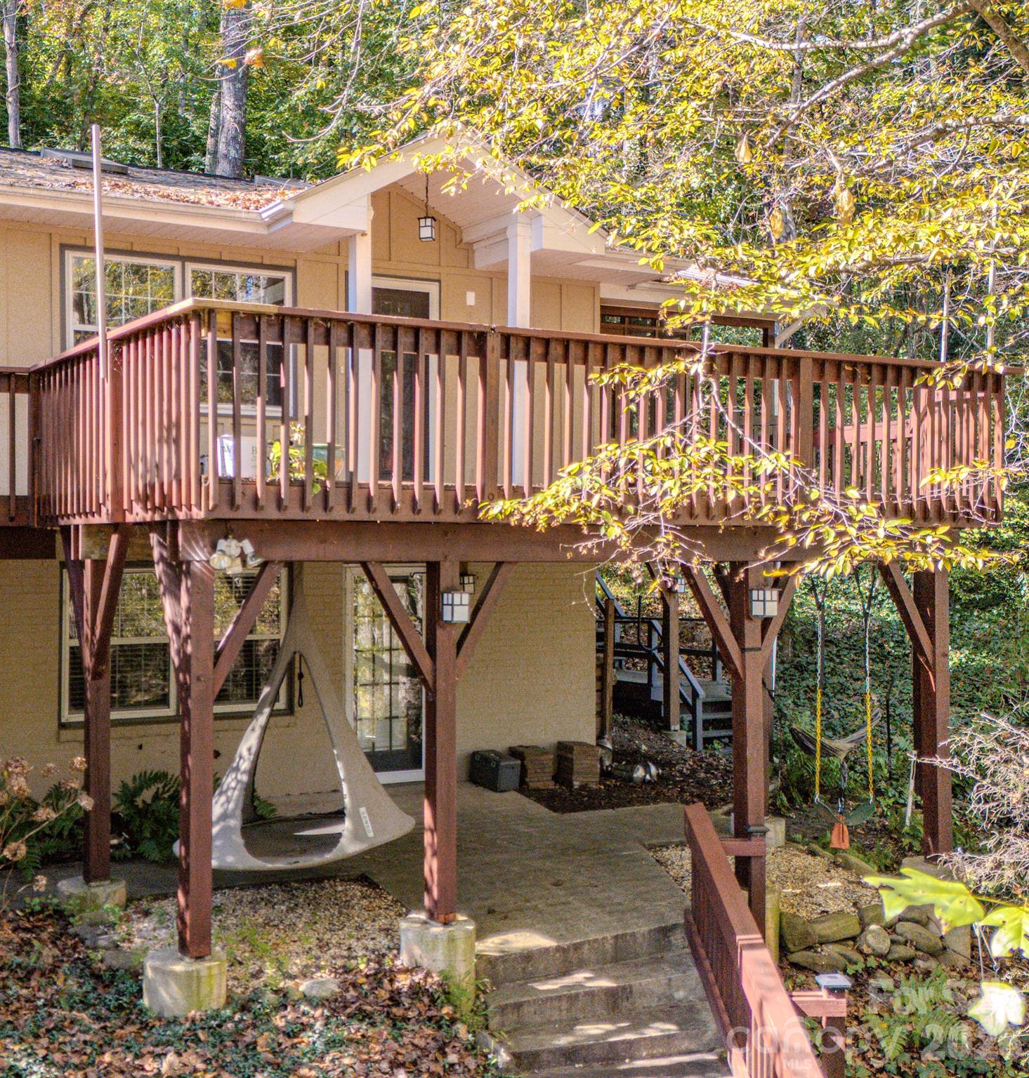 Single Family Residence at 8 Riverbend Drive, Asheville, photo 35 of 44