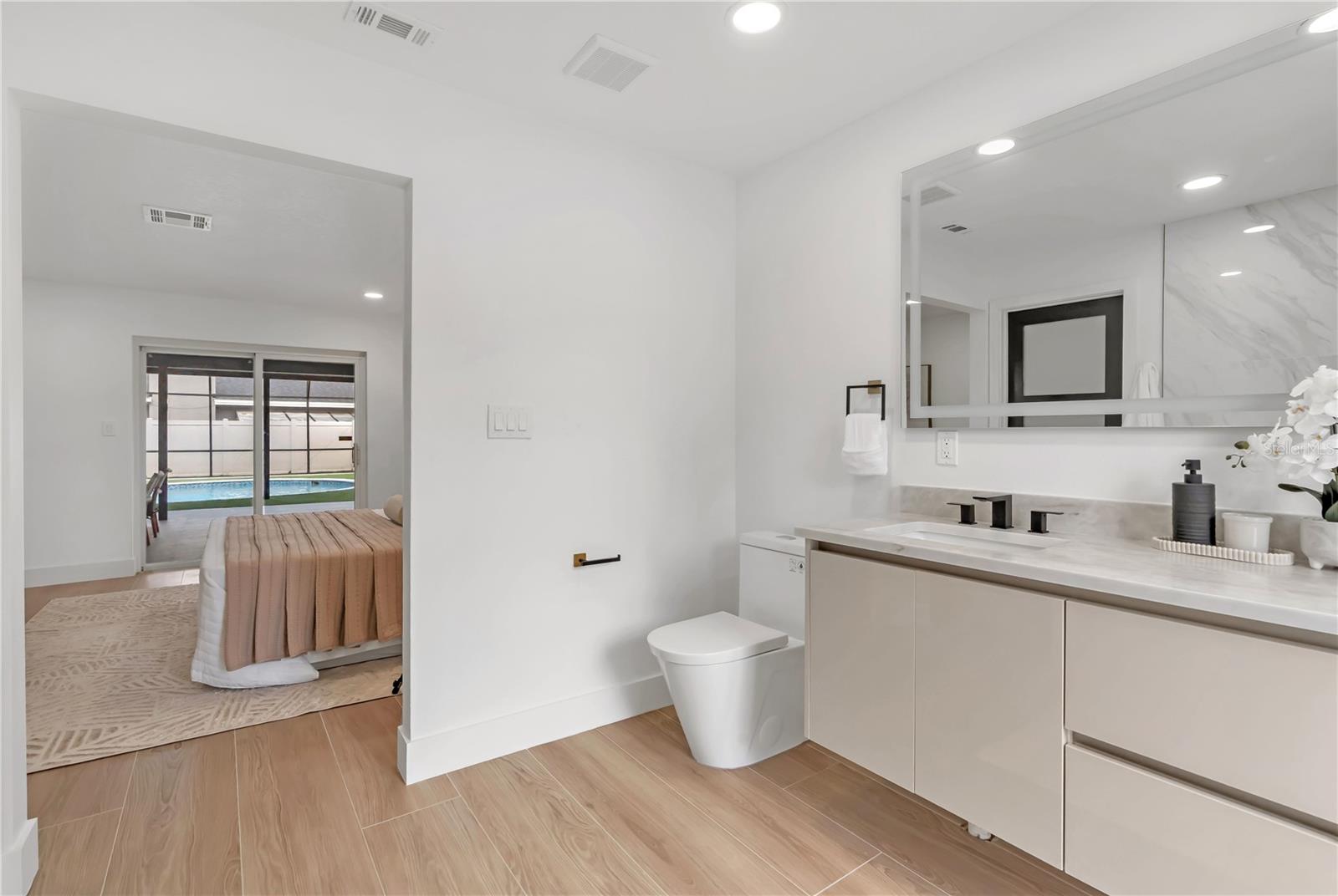 Single Family Residence at 5031 SAINT DENIS CT, BELLE ISLE, photo 54 of 93