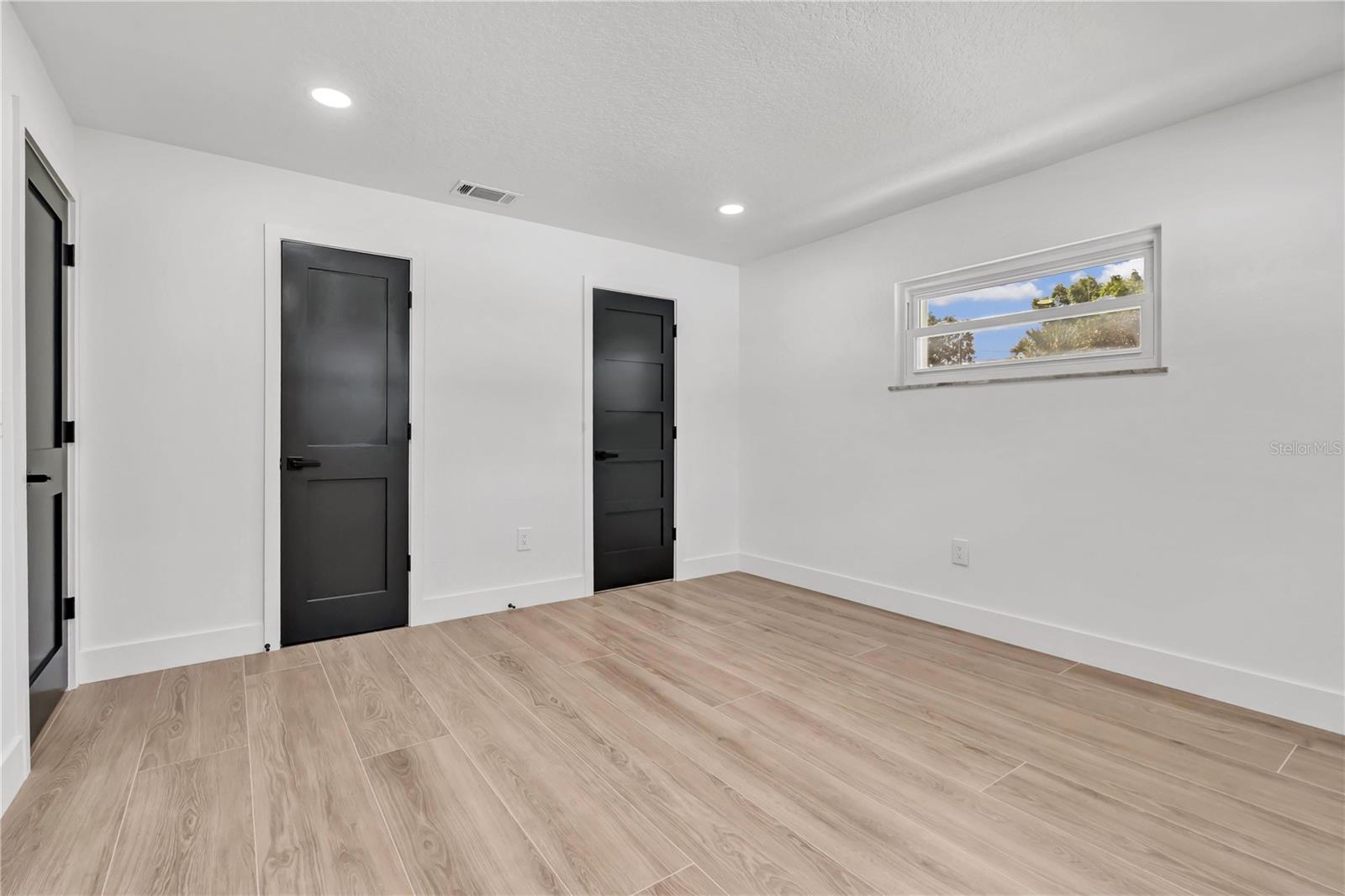 Single Family Residence at 5031 SAINT DENIS CT, BELLE ISLE, photo 63 of 93