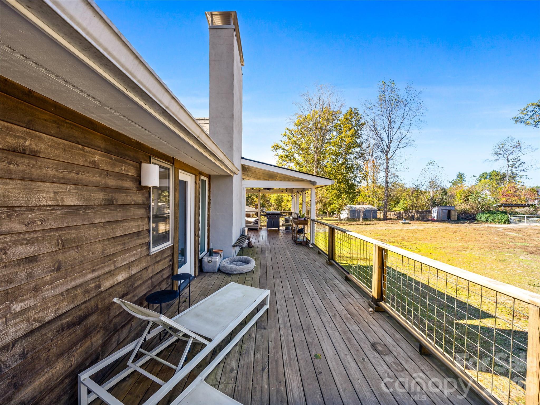 Single Family Residence at 39 White Pine Drive, Fletcher, photo 27 of 45