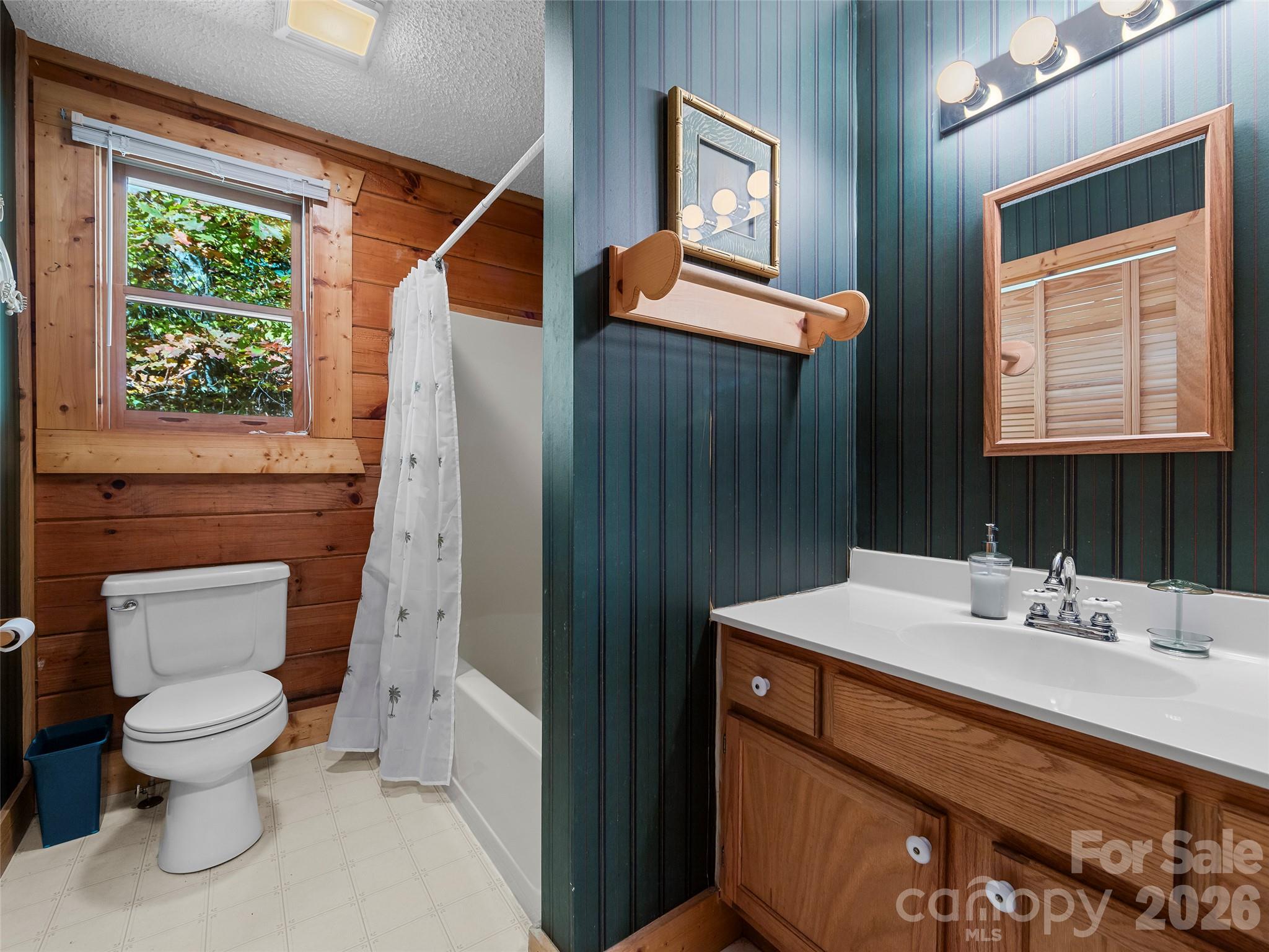 Single Family Residence at 716 Wolf Laurel Drive, Maggie Valley, photo 21 of 36