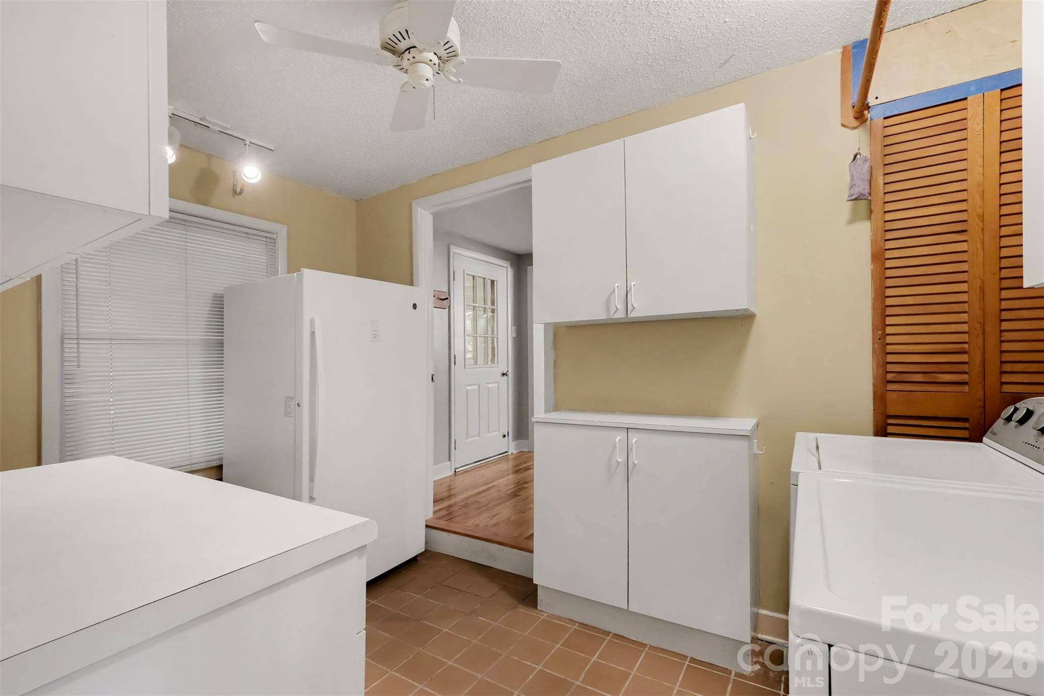 Laundry Room - 225 Edgewood Drive, Statesville