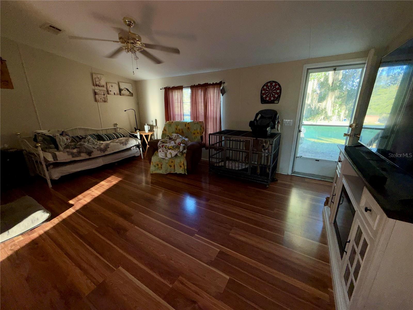 Manufactured Home at 25207 JEFFERSON ST, ASTATULA, photo 7 of 28