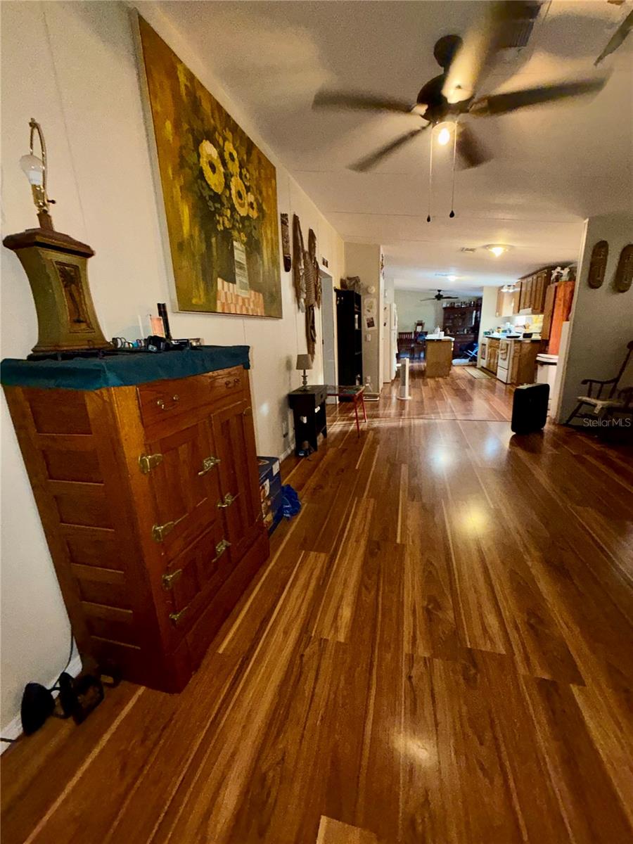 Manufactured Home at 25207 JEFFERSON ST, ASTATULA, photo 13 of 28