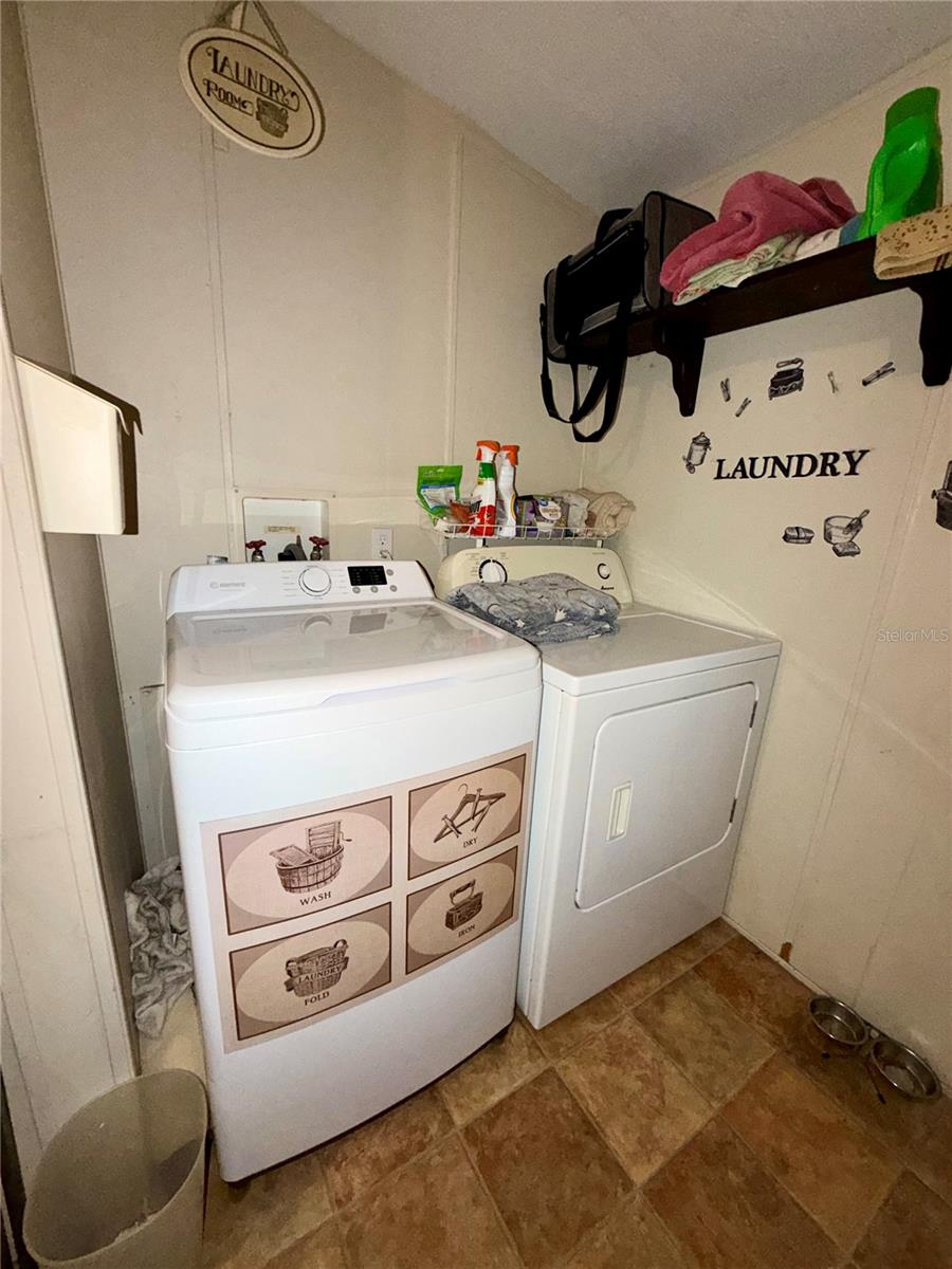 Manufactured Home at 25207 JEFFERSON ST, ASTATULA, photo 25 of 28