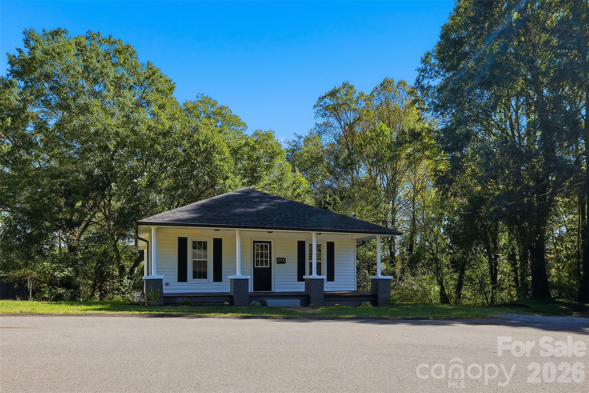 Single Family Residence at 333 Derby Avenue, Newton, photo 13 of 45