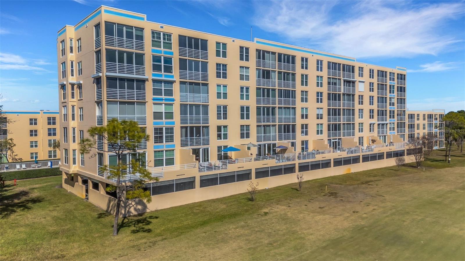 4460 FAIRWAYS BLVD #105