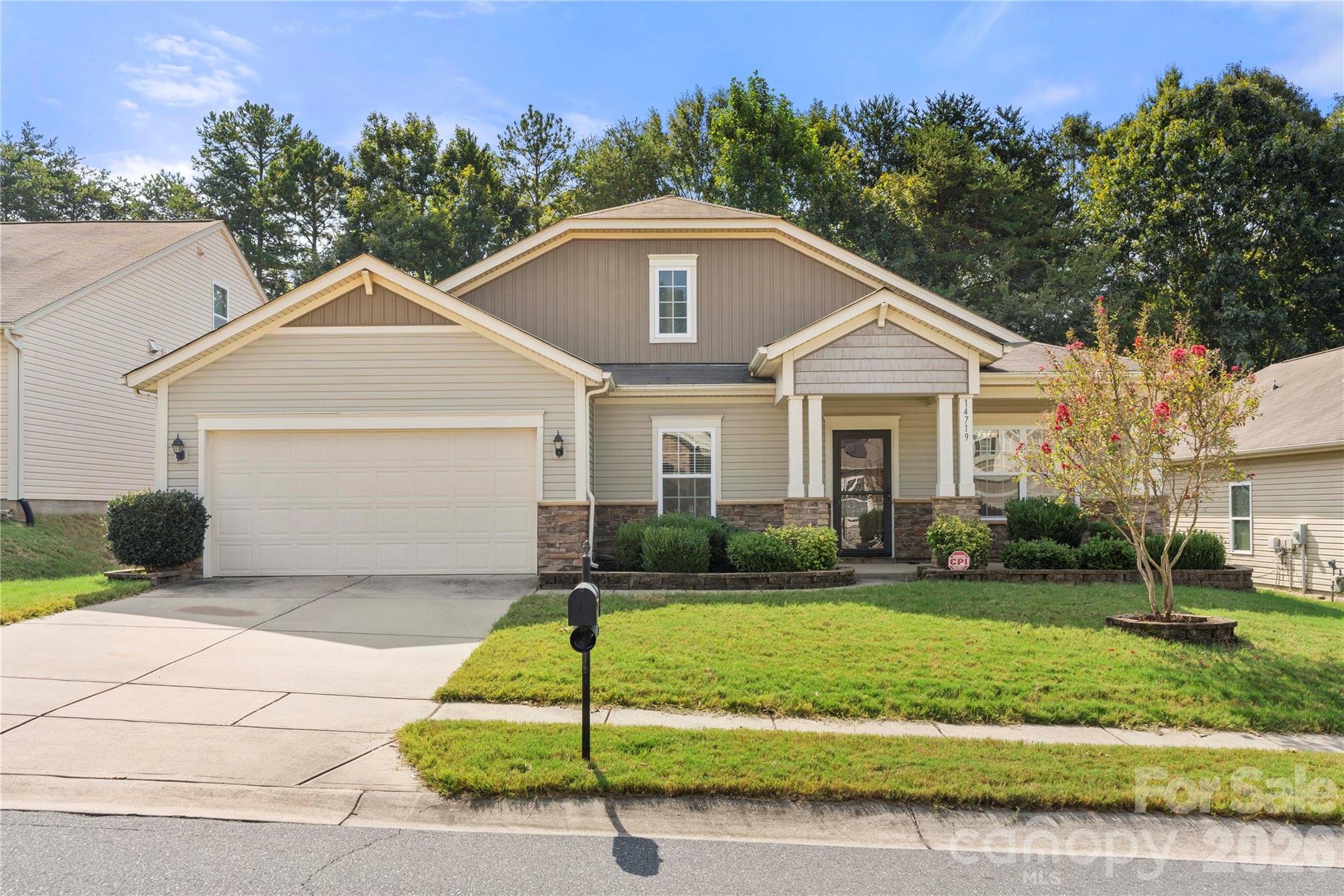 14719 Glenduff Place