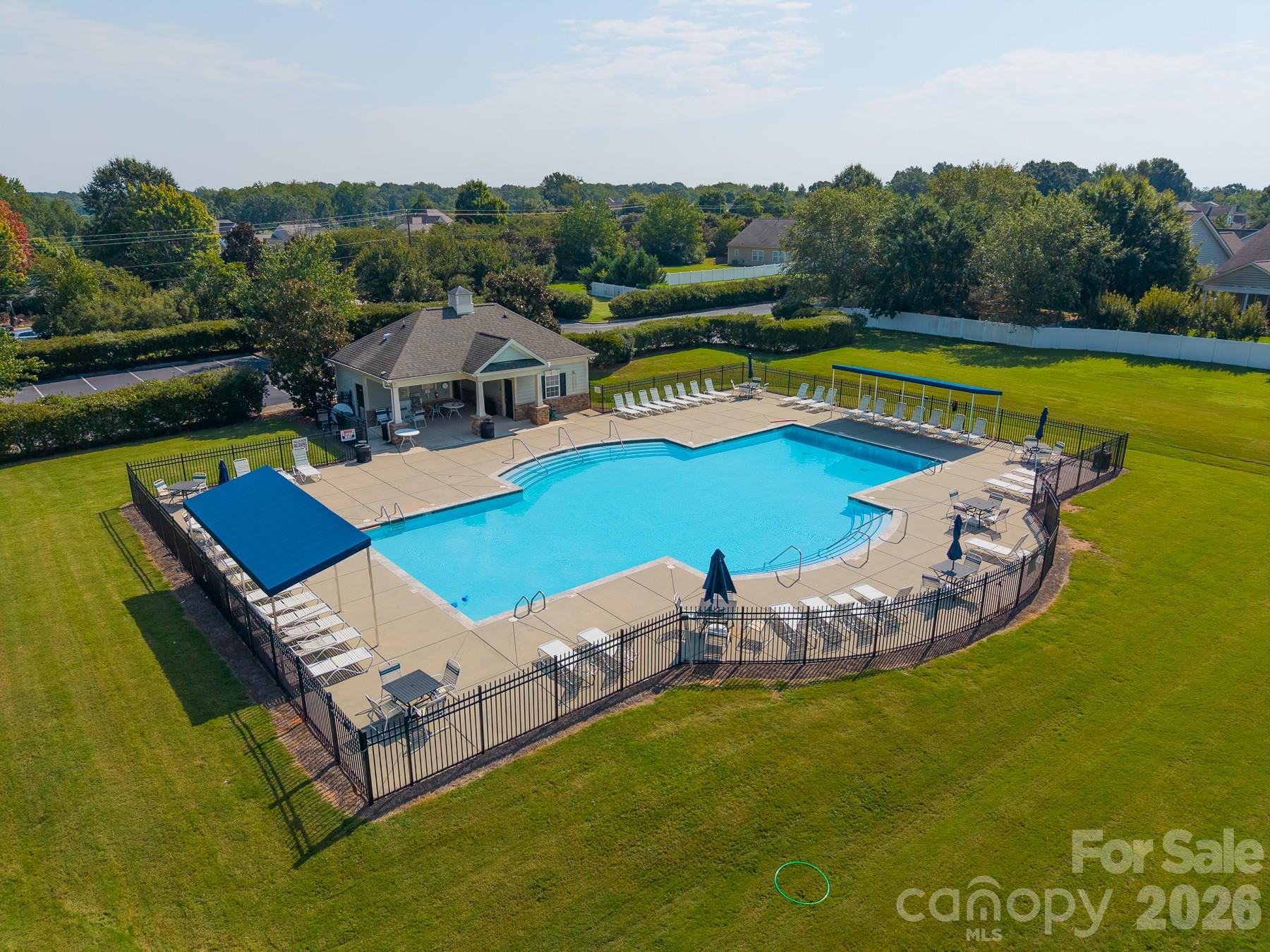 Community Pool - 14719 Glenduff Place, Charlotte