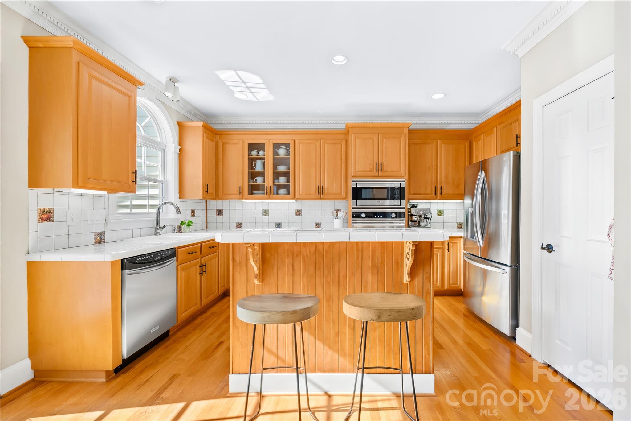 Kitchen with natural light - 1410 Pine Needle Lane, Mooresville