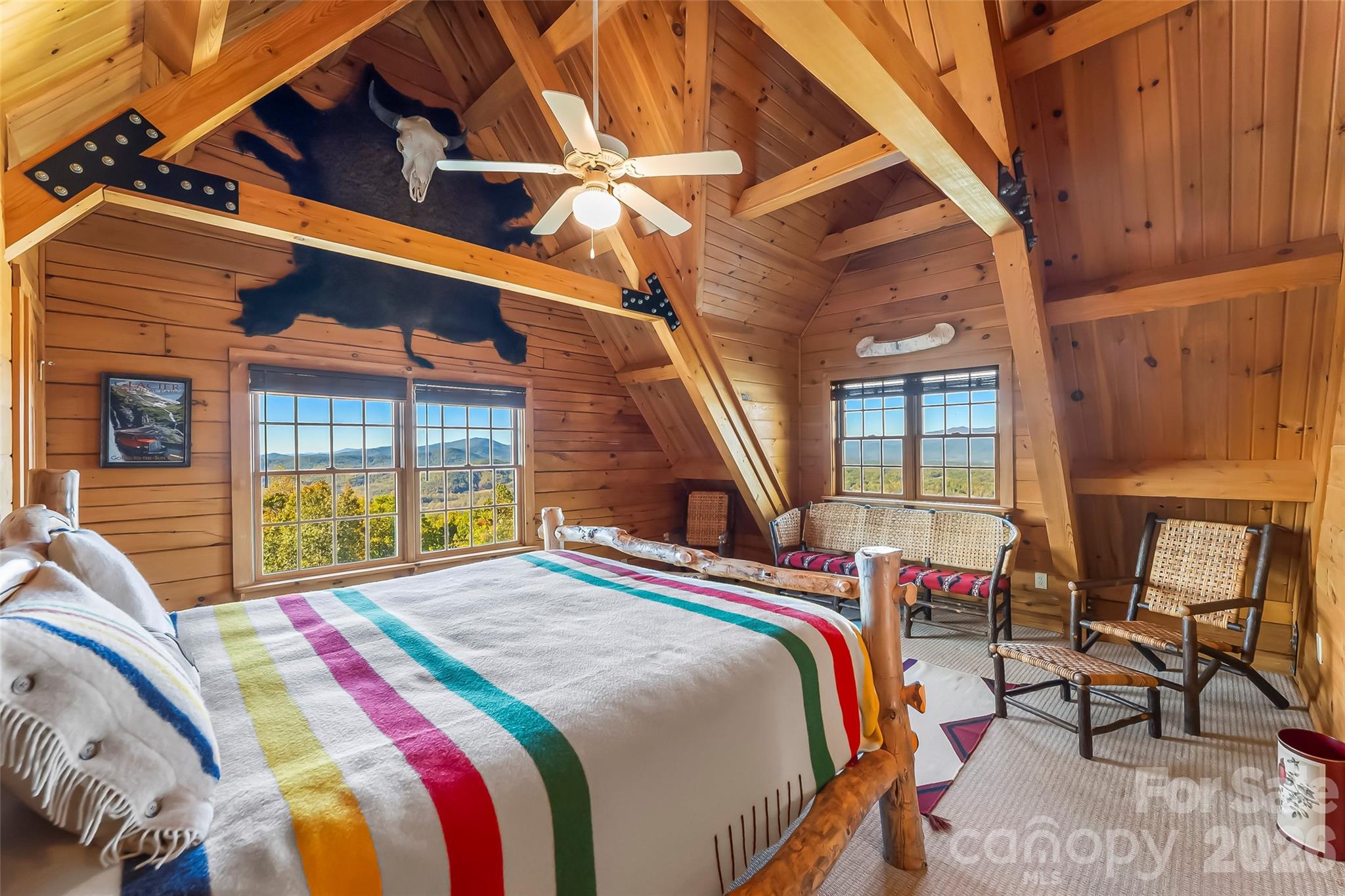 Upper level bedroom - 1829 Grants Mountain Road, Marion