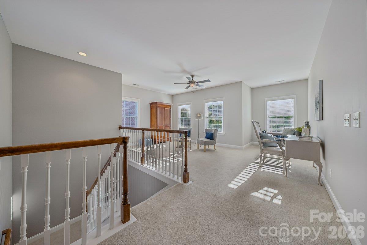 Single Family Residence at 7123 Yellowhorn Trail, Waxhaw, photo 41 of 55