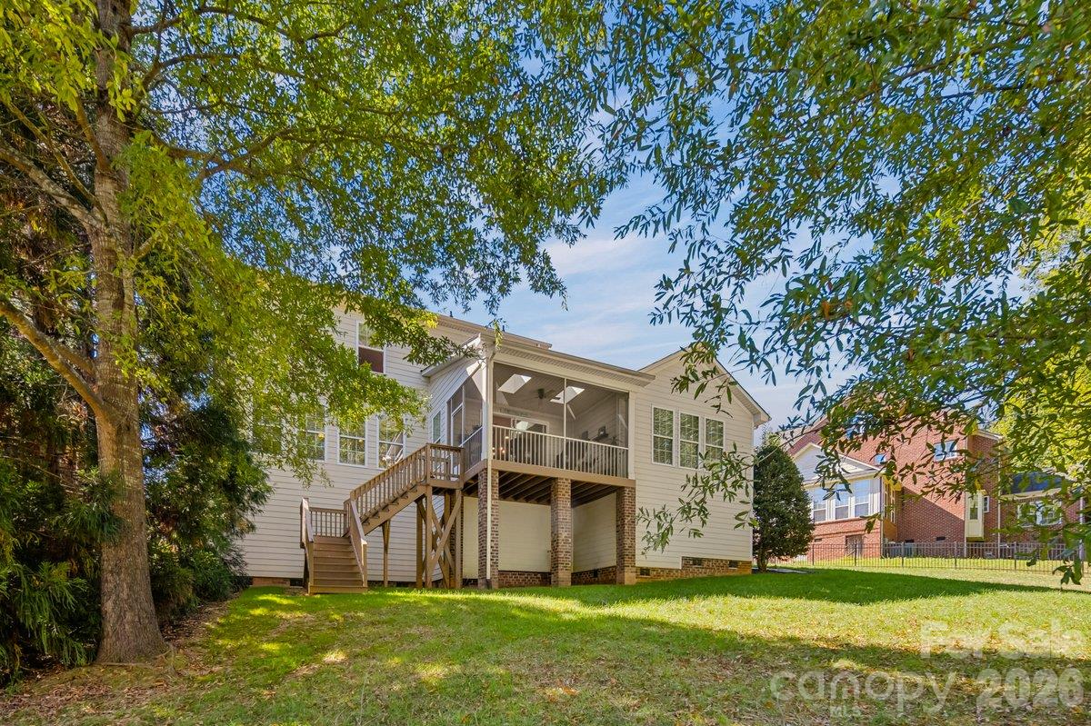 Single Family Residence at 7123 Yellowhorn Trail, Waxhaw, photo 52 of 55