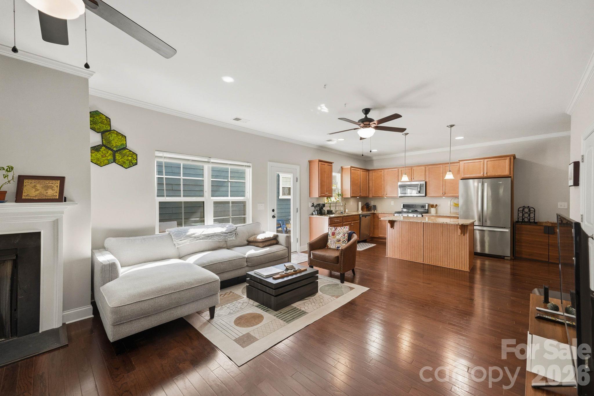 Single Family Residence at 7544 Fairway Villa Circle, Denver, photo 6 of 26